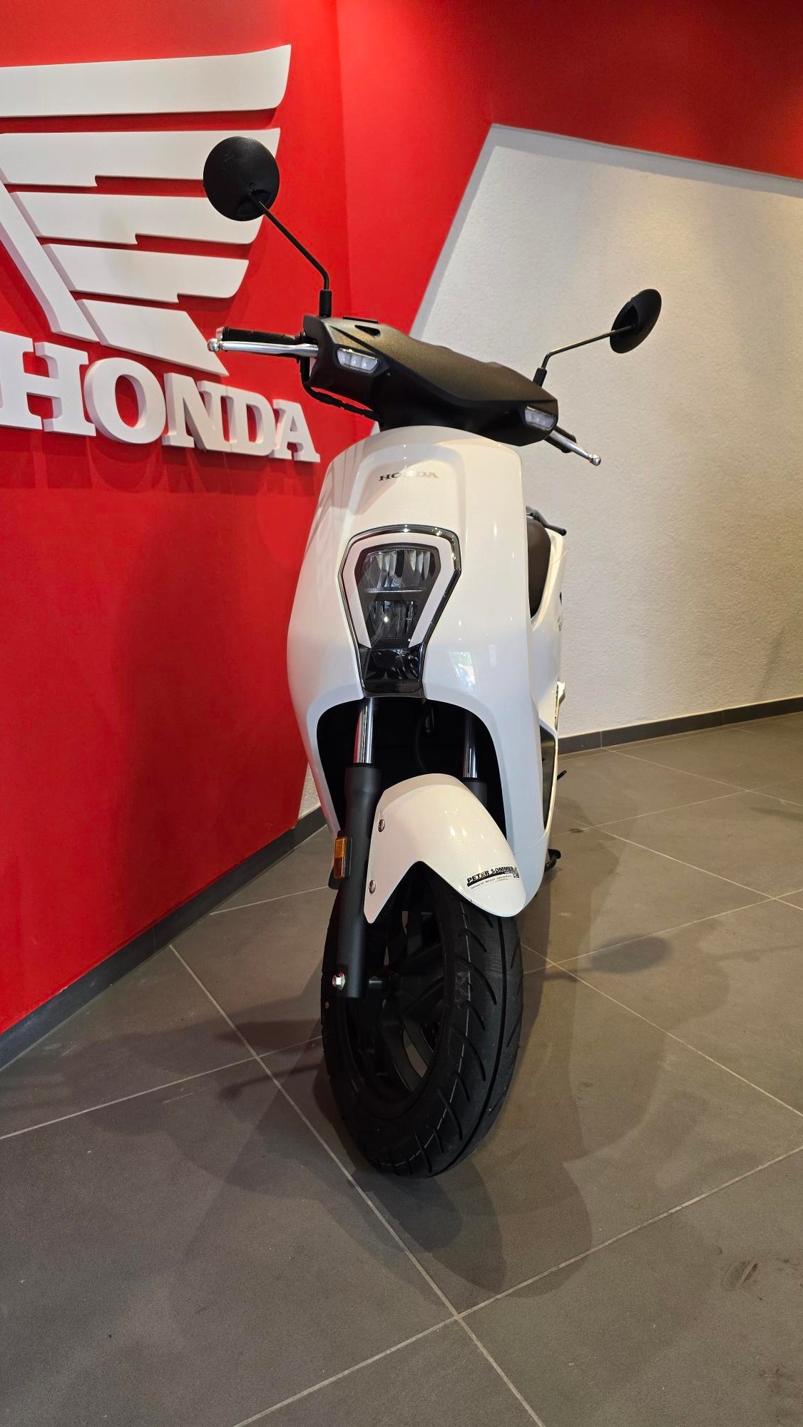 HONDA EM1-E-image-1