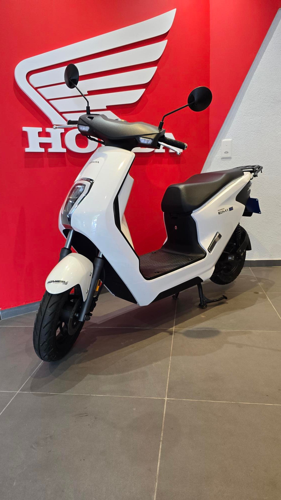 HONDA EM1-E