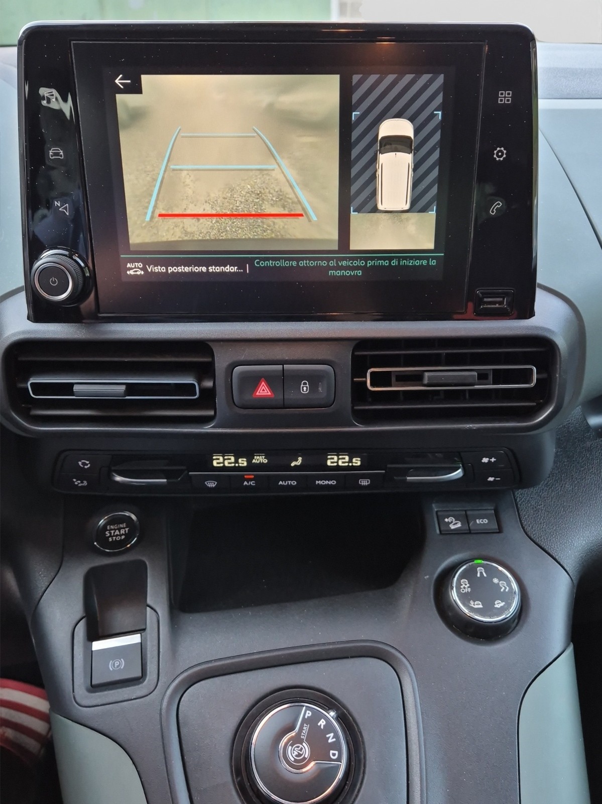 CITROEN Berlingo 1.2i PureTech Feel EAT8-image-14