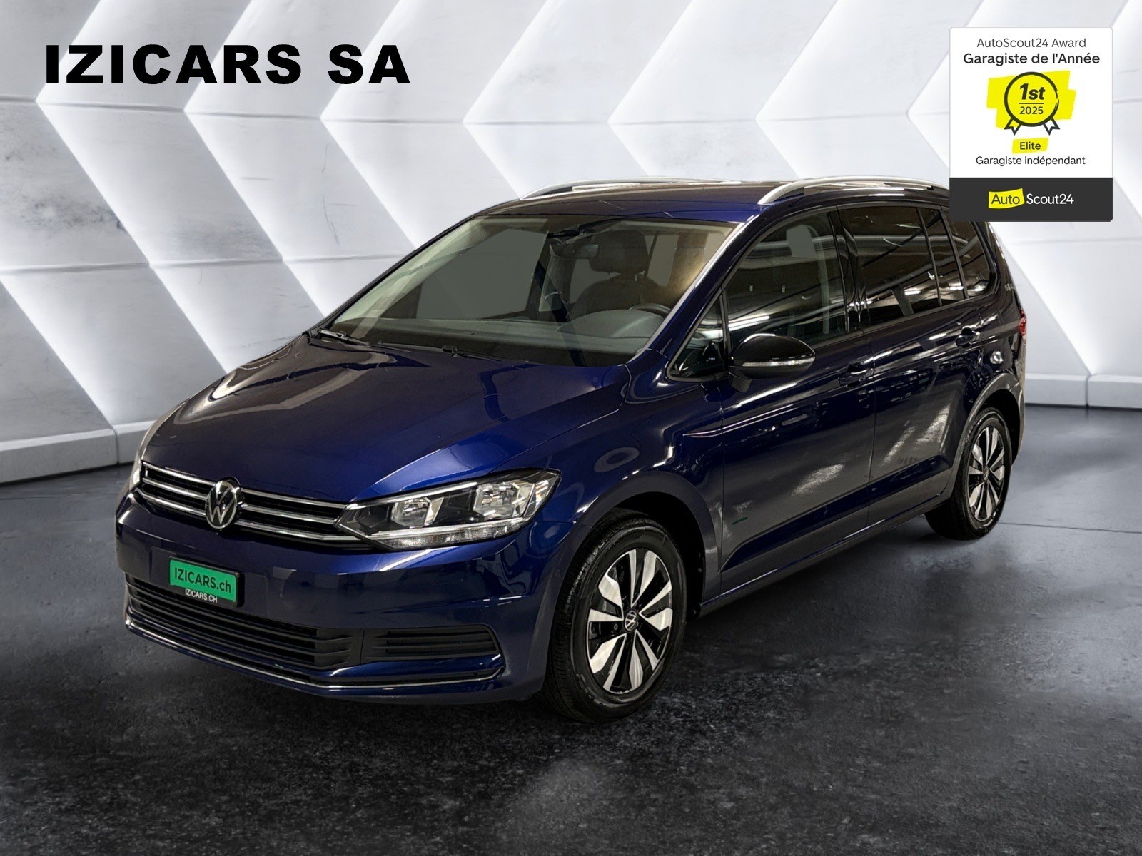 VW Touran 1.5 TSI EVO Comfortline DSG / 7 Places / Caméra de recul / Attelage / Garantie 5 ans ou 100'000 kms / 8 roues-image-0