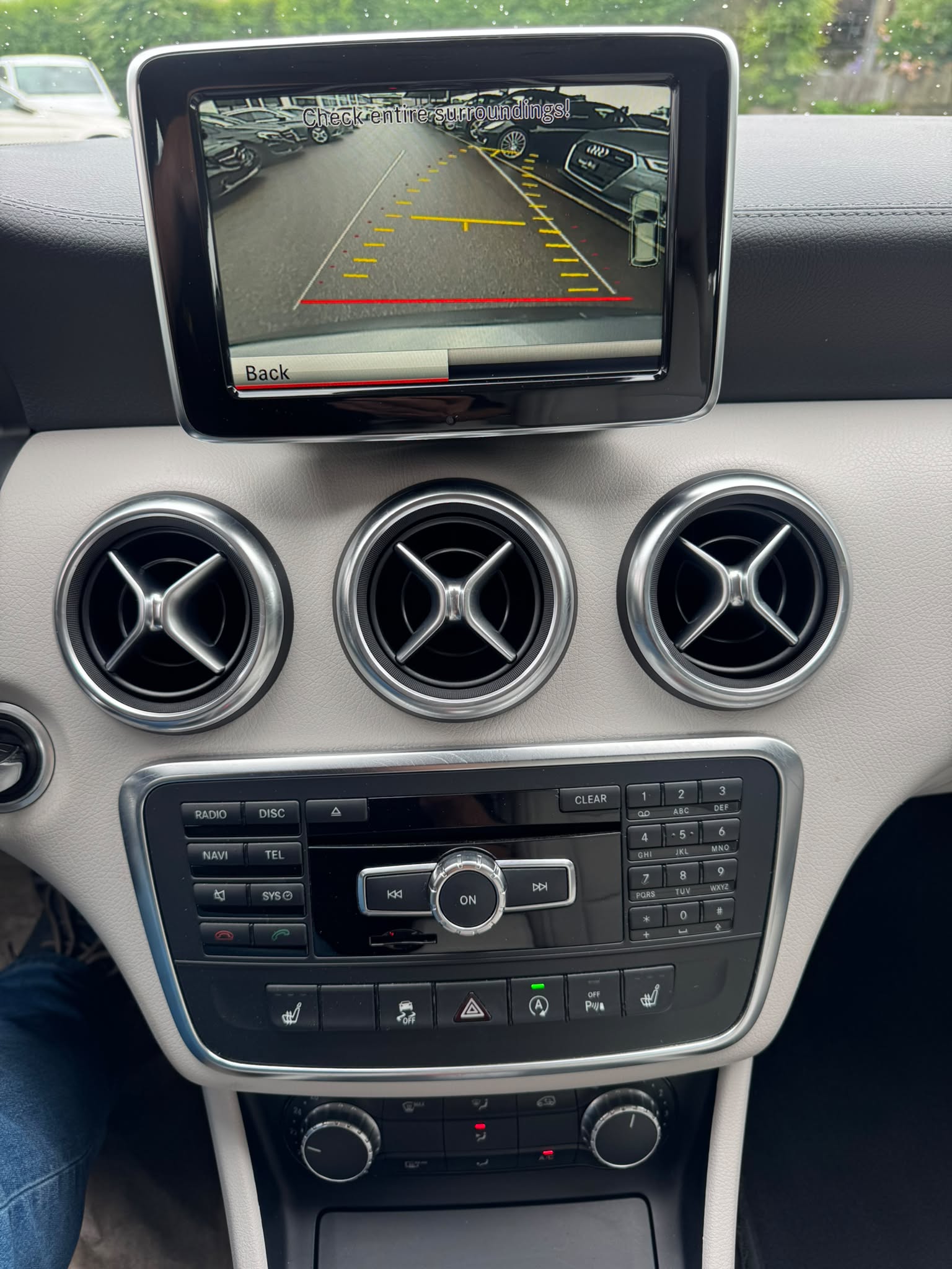 MERCEDES-BENZ A 45 AMG 4Matic Speedshift 7G-DCT-image-11