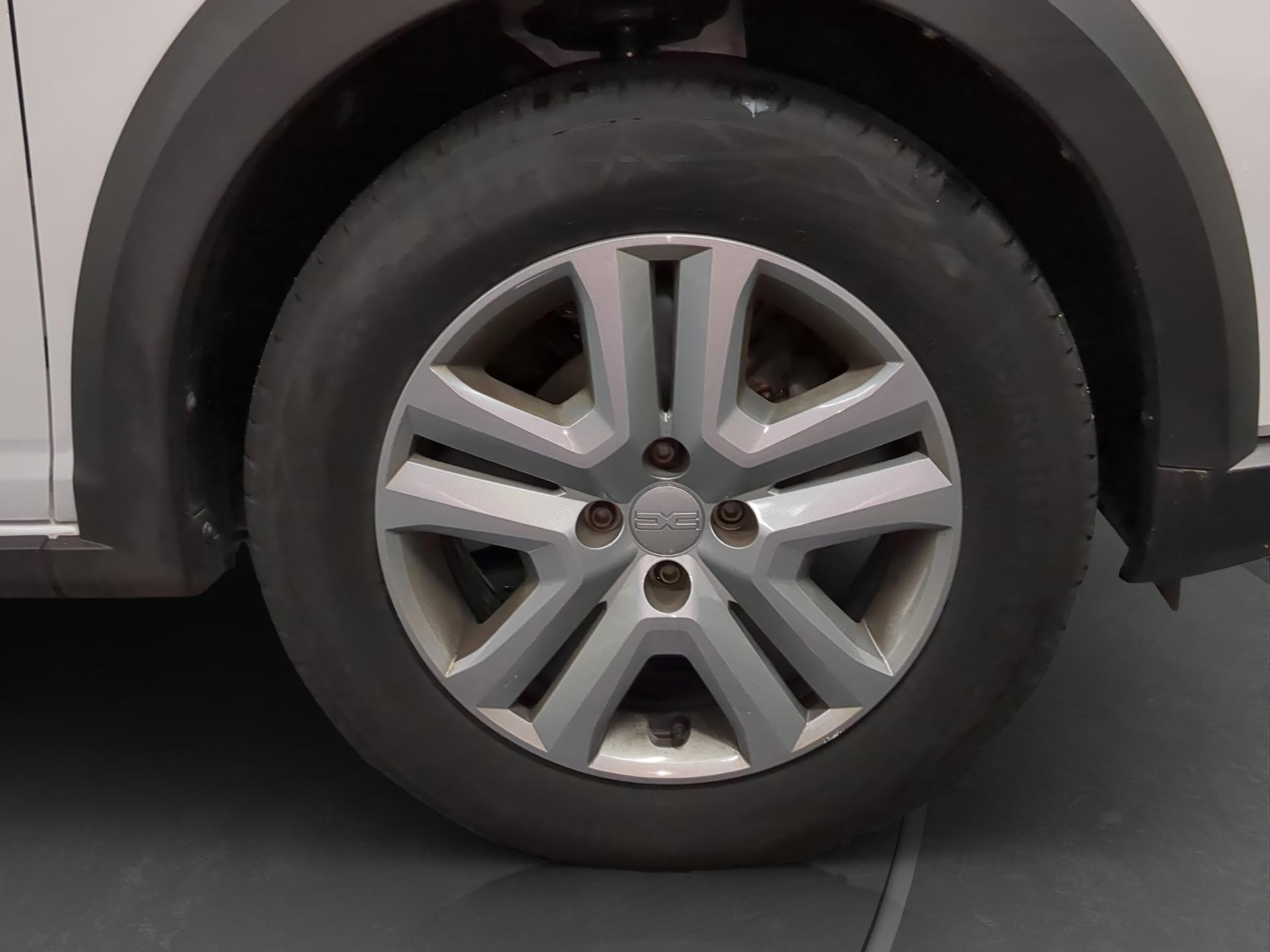 DACIA Sandero Stepway TCe 90 Expression CVT-image-16