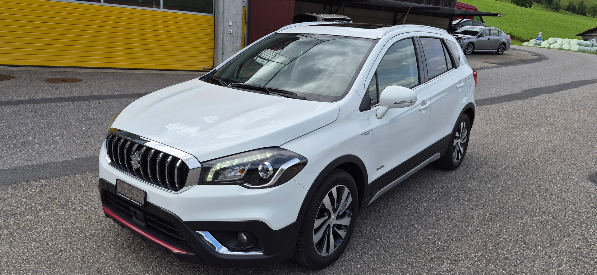 SUZUKI SX4 S-Cross 1.4 16V Compact Top 4WD Automatic-image-0