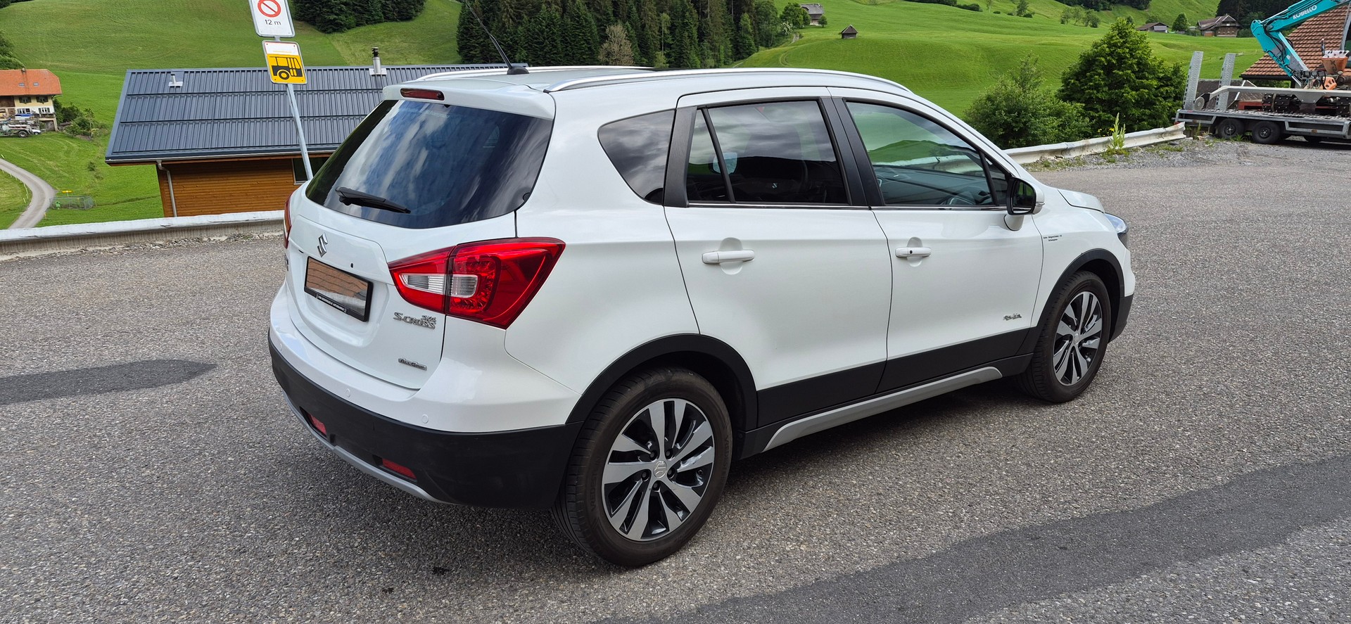 SUZUKI SX4 S-Cross 1.4 16V Compact Top 4WD Automatic-image-3