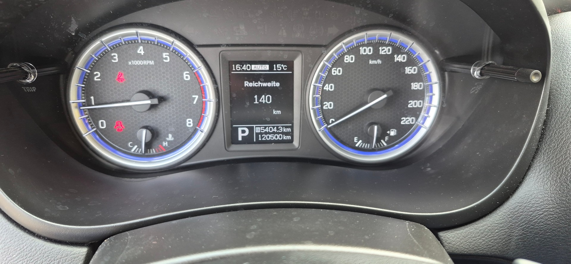 SUZUKI SX4 S-Cross 1.4 16V Compact Top 4WD Automatic-image-10