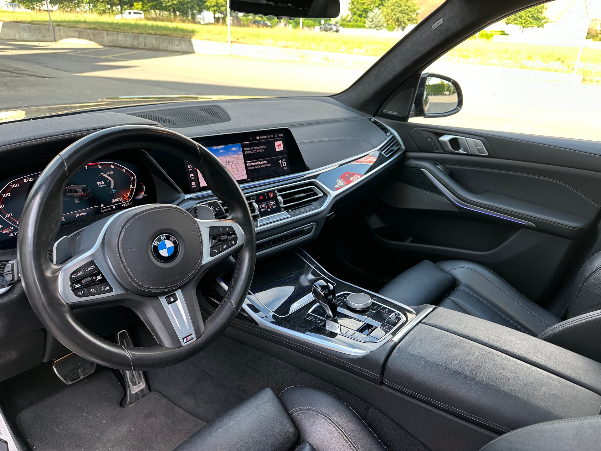 BMW X7 xDrive M50i Steptronic / 7-Pl / AHK / Garantie-image-11