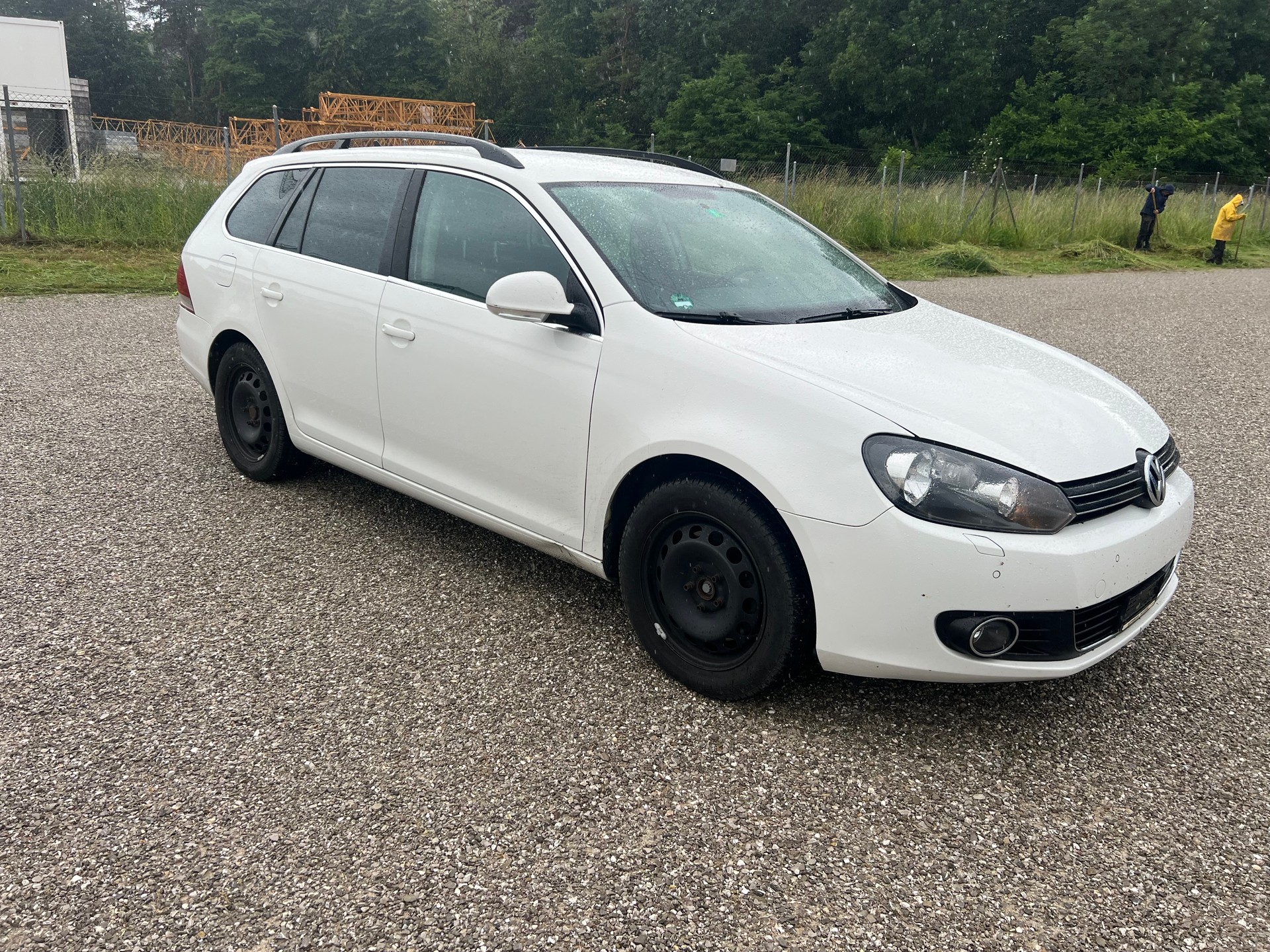 VW Golf Variant 2.0 TDI Team-image-1
