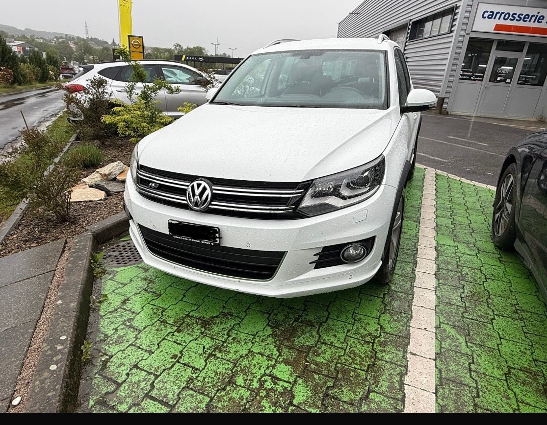 VW Tiguan 2.0 TSI Sport&Style 4Motion DSG-image-0