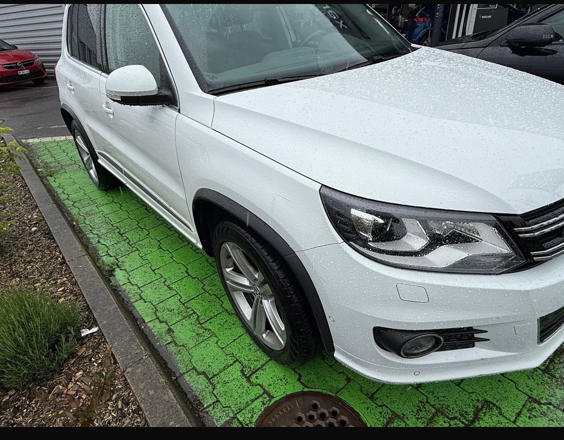 VW Tiguan 2.0 TSI Sport&Style 4Motion DSG-image-2