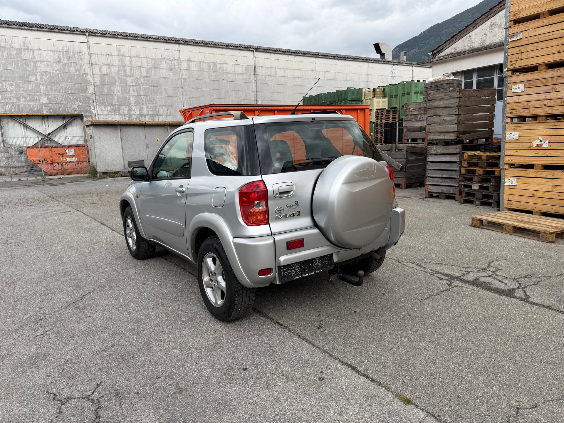 TOYOTA RAV-4 2.0 16V Mountain-image-3