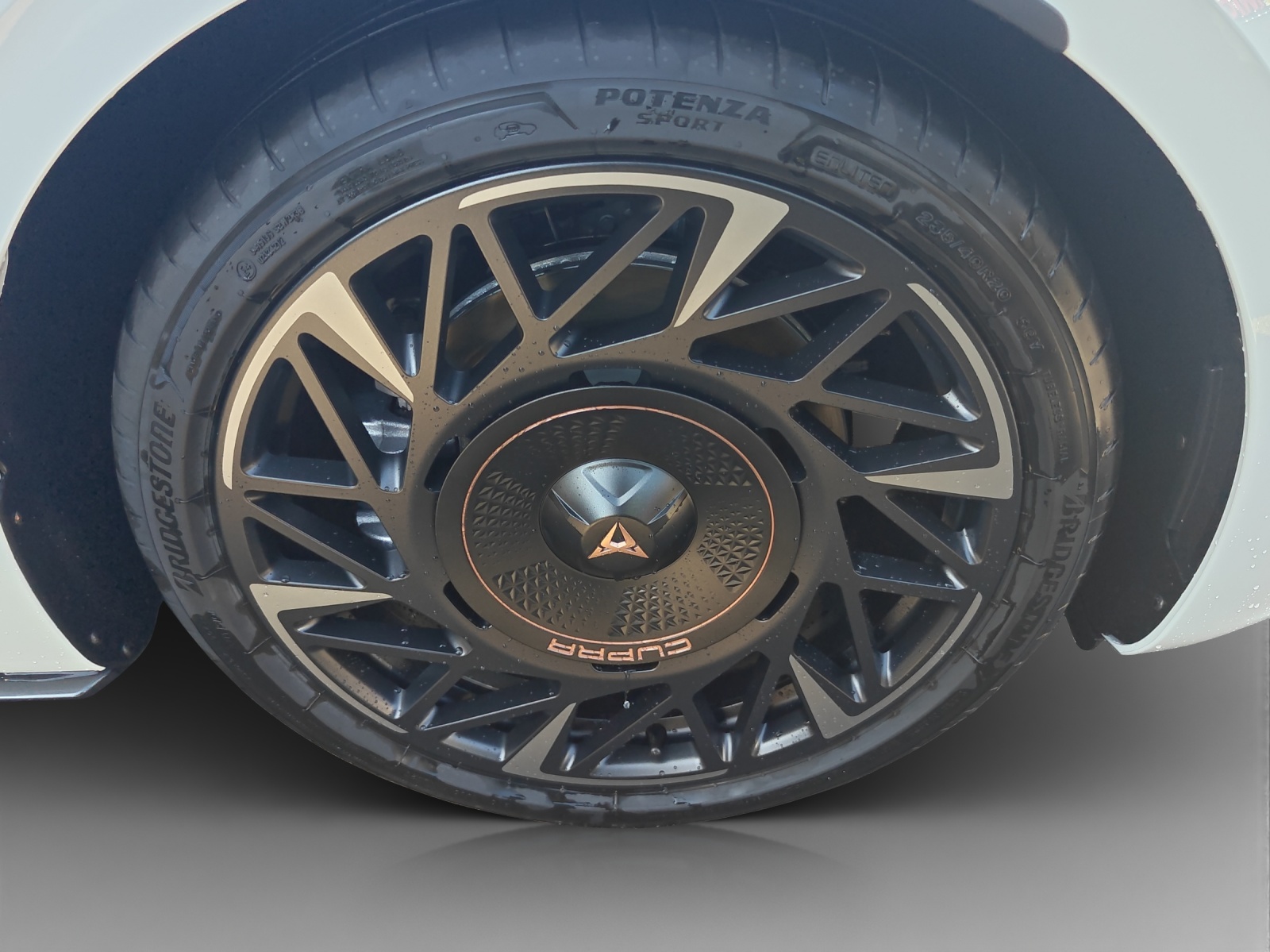 CUPRA Born 79 kWh VZ-image-14