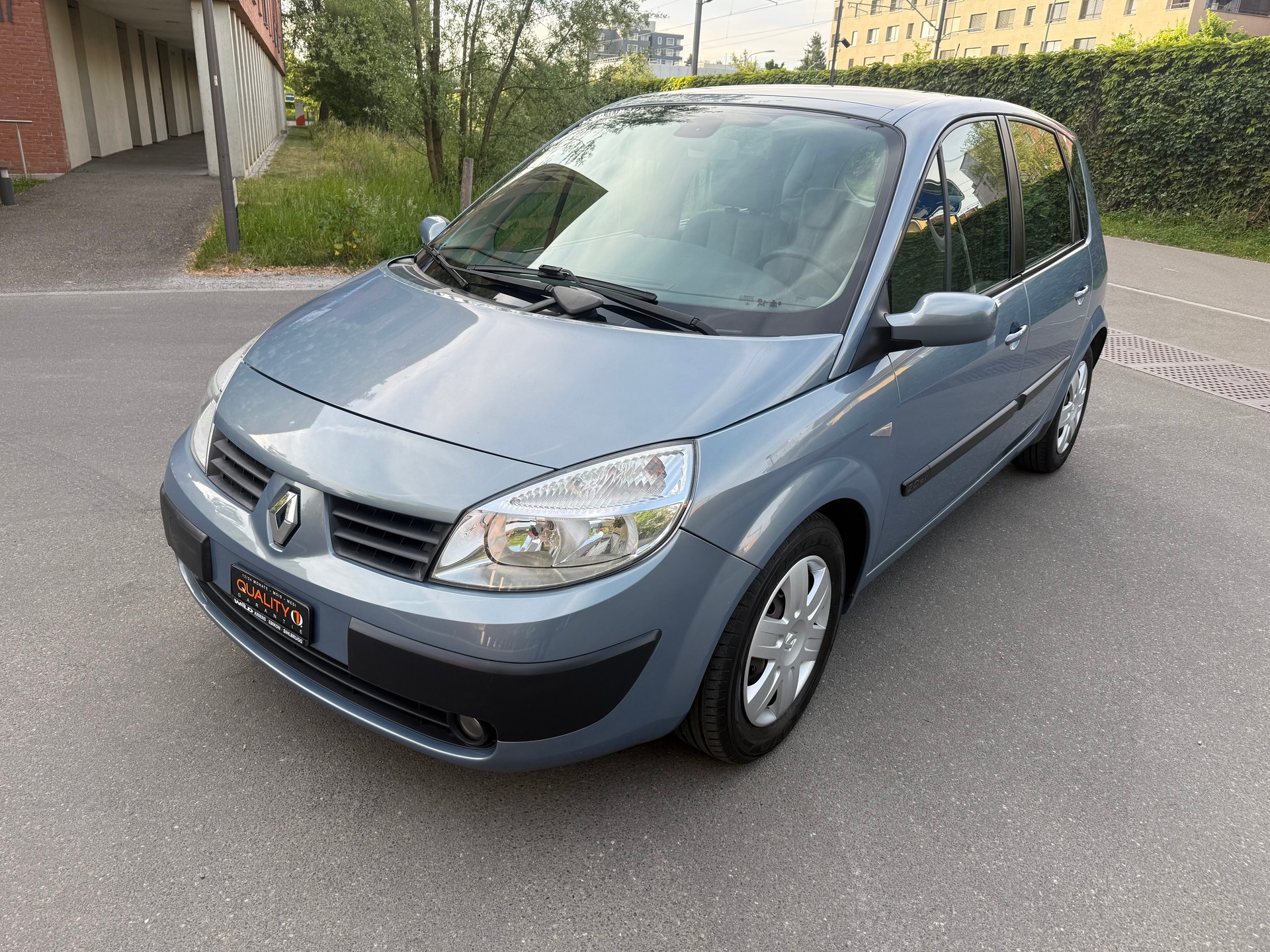 RENAULT Scénic 2.0 16V Fairway-image-1