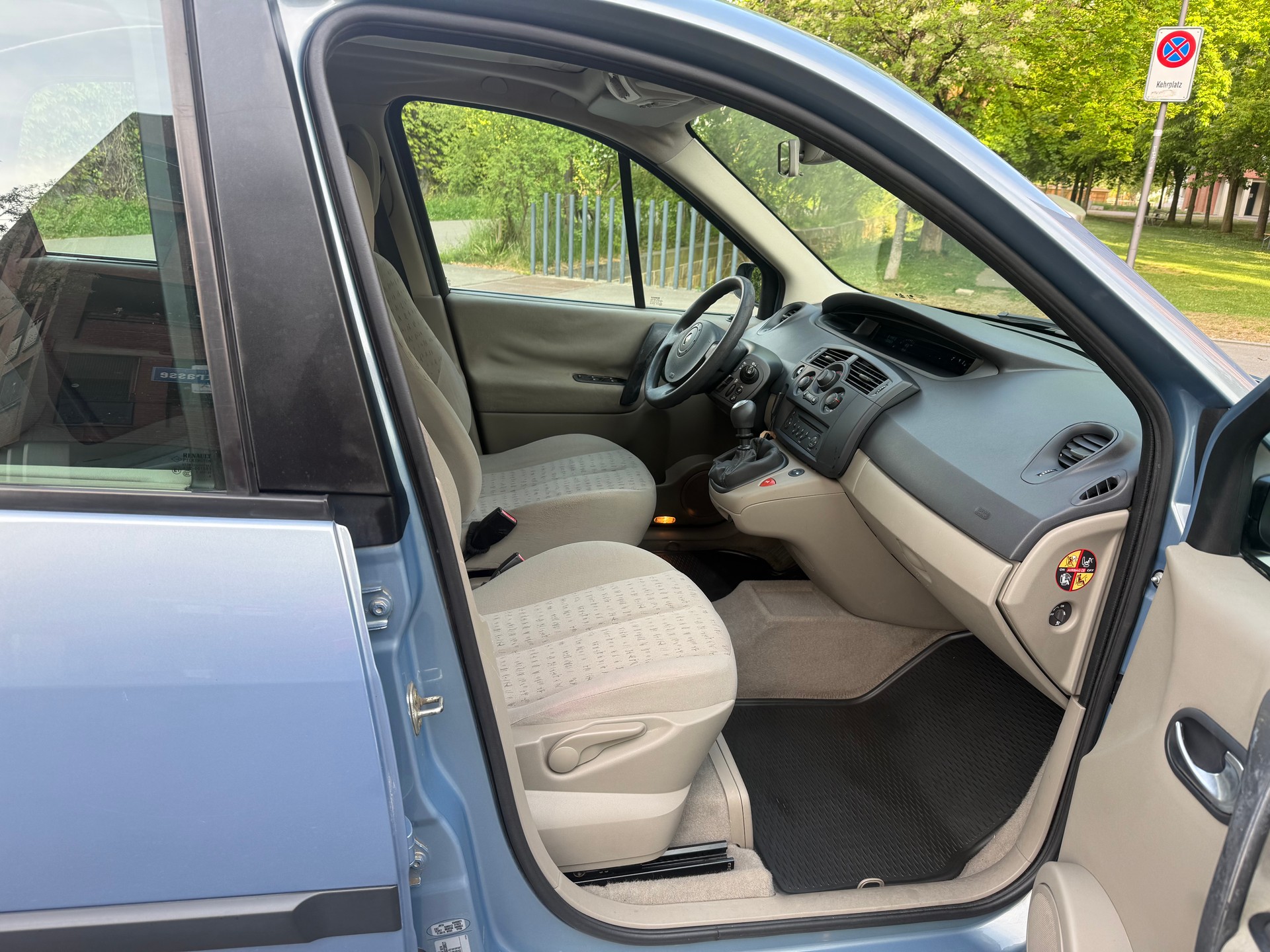 RENAULT Scénic 2.0 16V Fairway-image-19