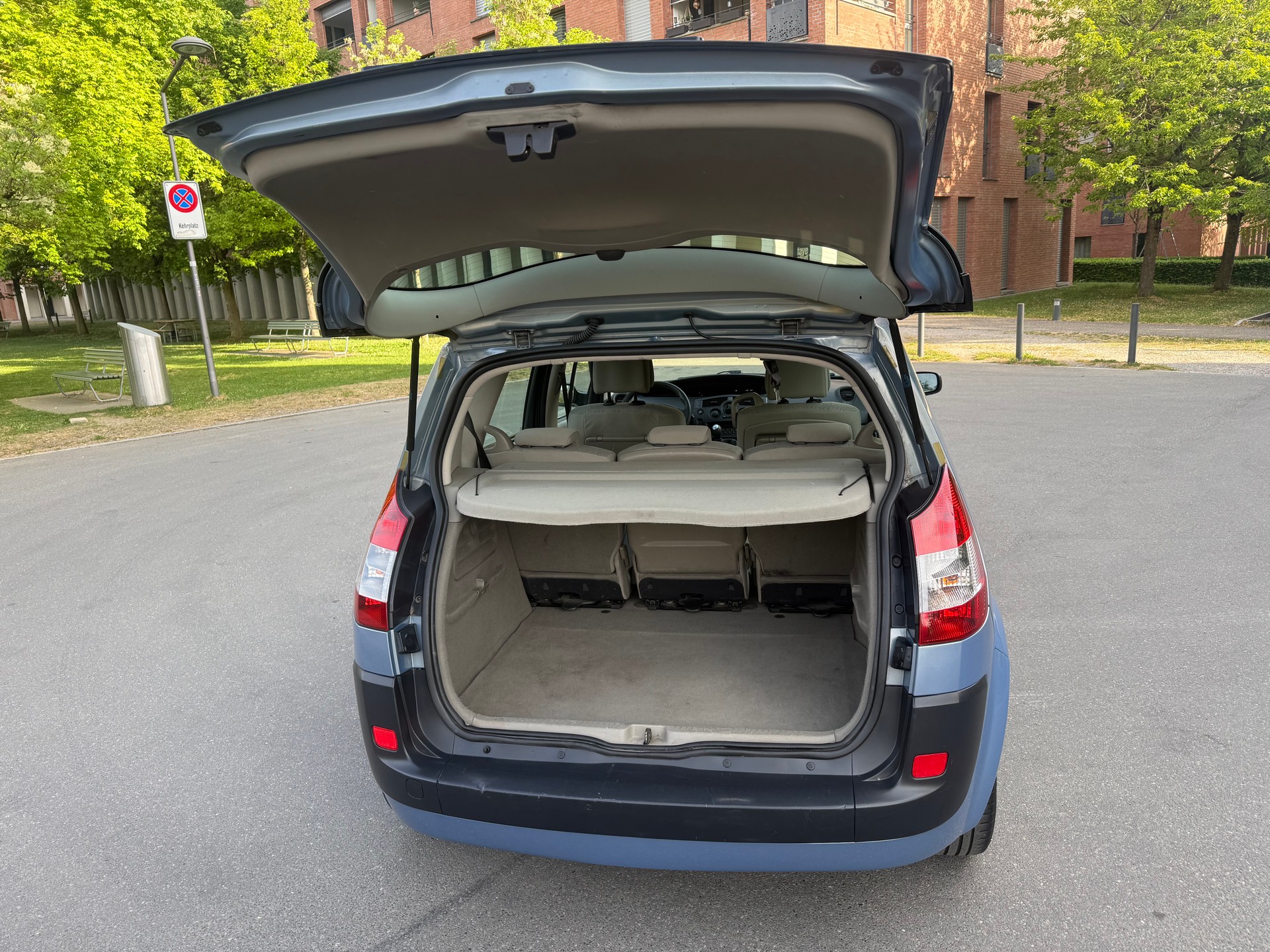 RENAULT Scénic 2.0 16V Fairway-image-23