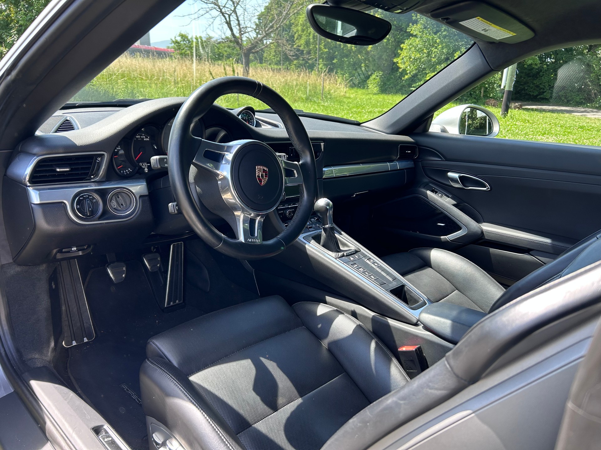 PORSCHE Carrera S-image-4