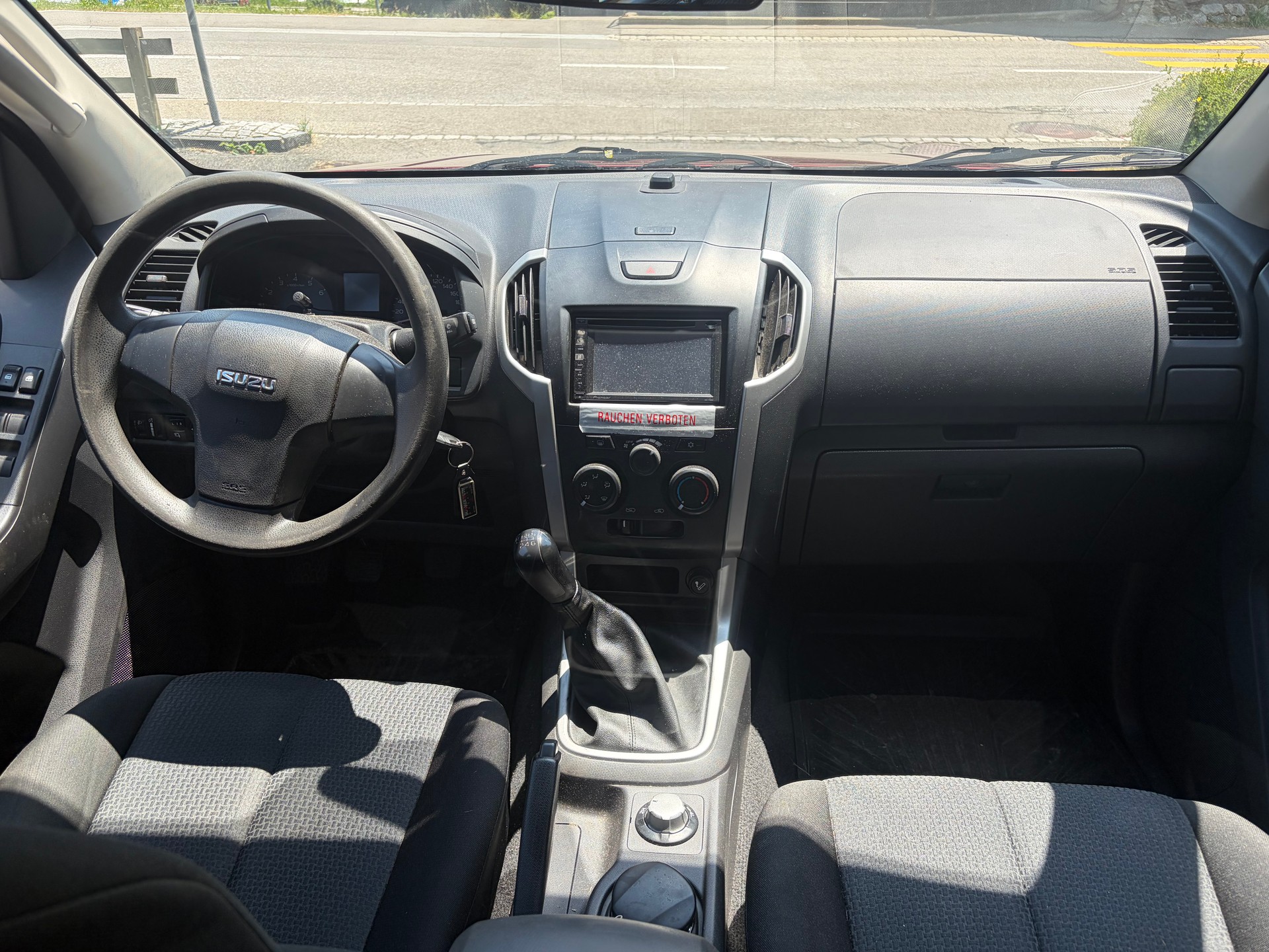ISUZU D-MAX 2.5 Crew Cab Planet 4x4-image-7