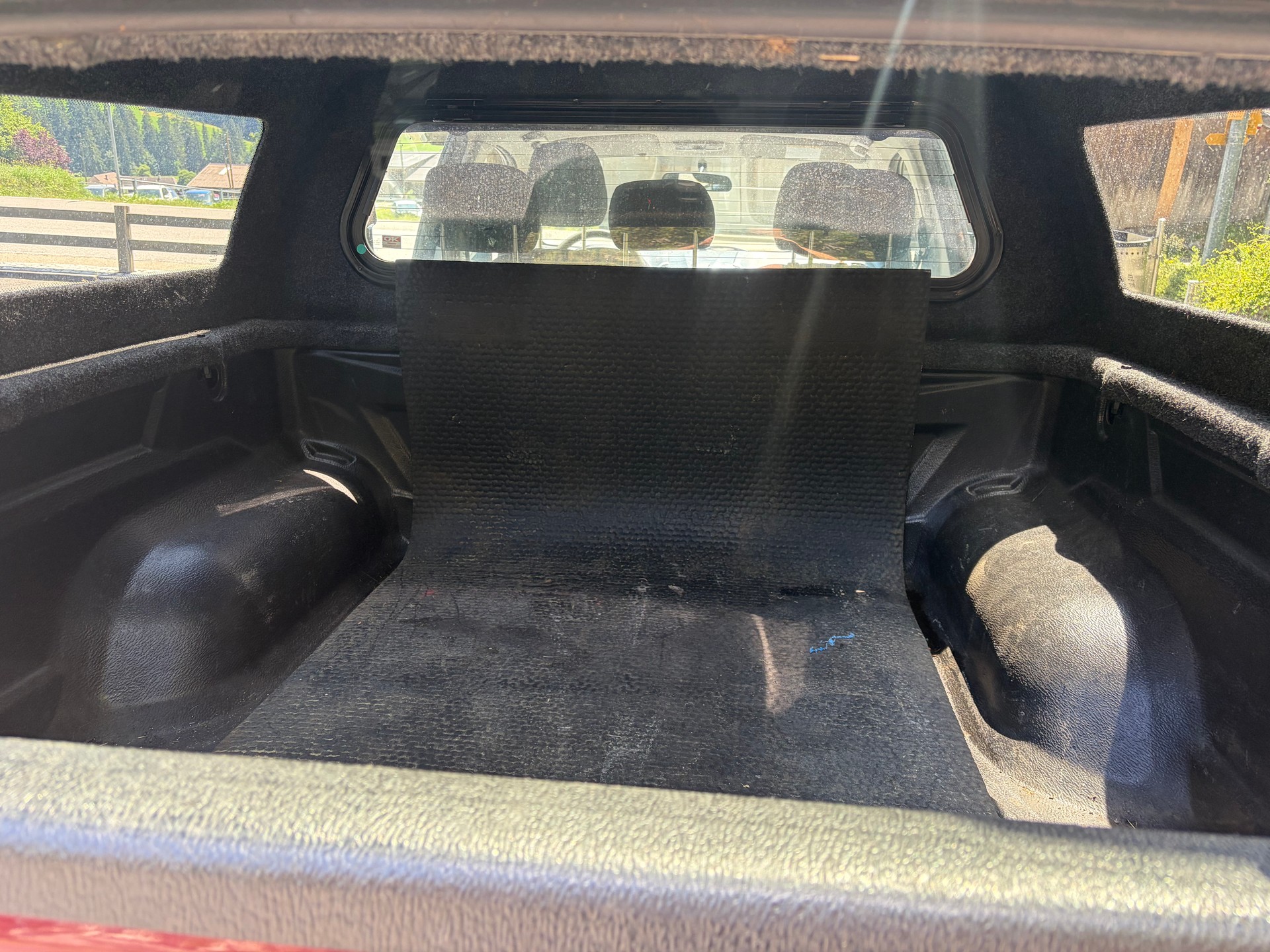 ISUZU D-MAX 2.5 Crew Cab Planet 4x4-image-5