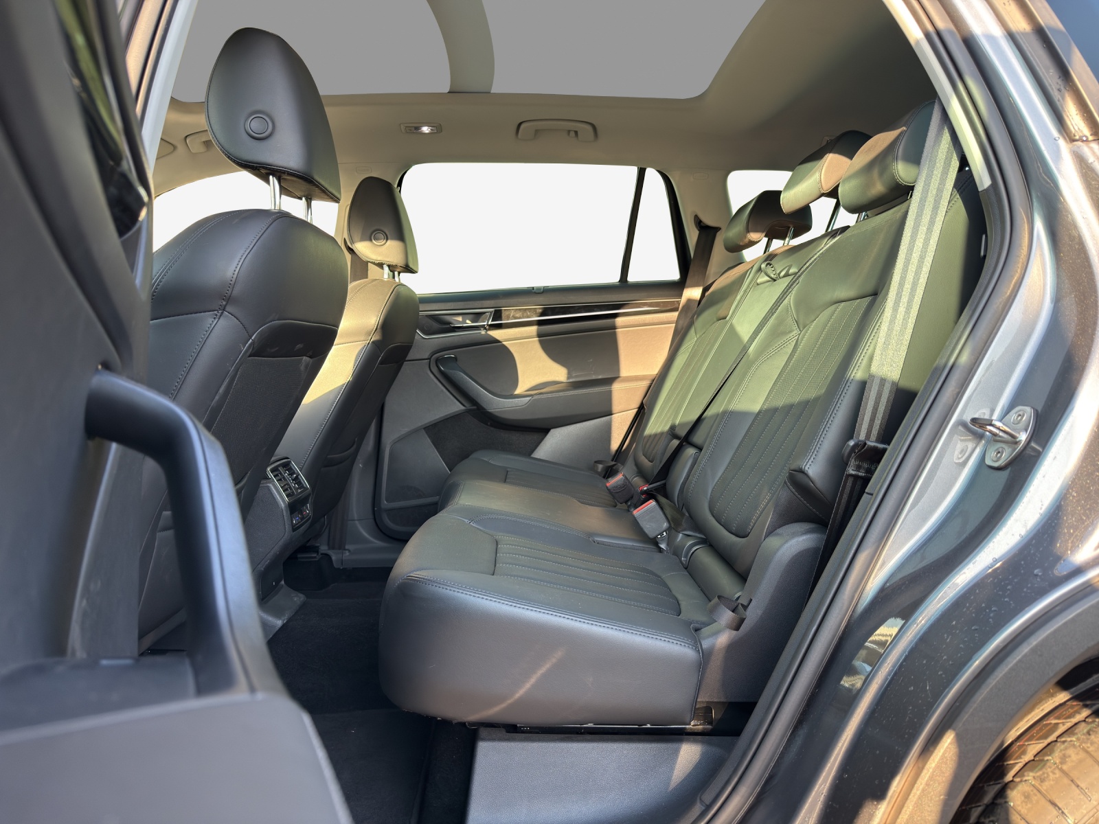 SKODA Kodiaq 2.0 TSI 4x4 L&K-image-11