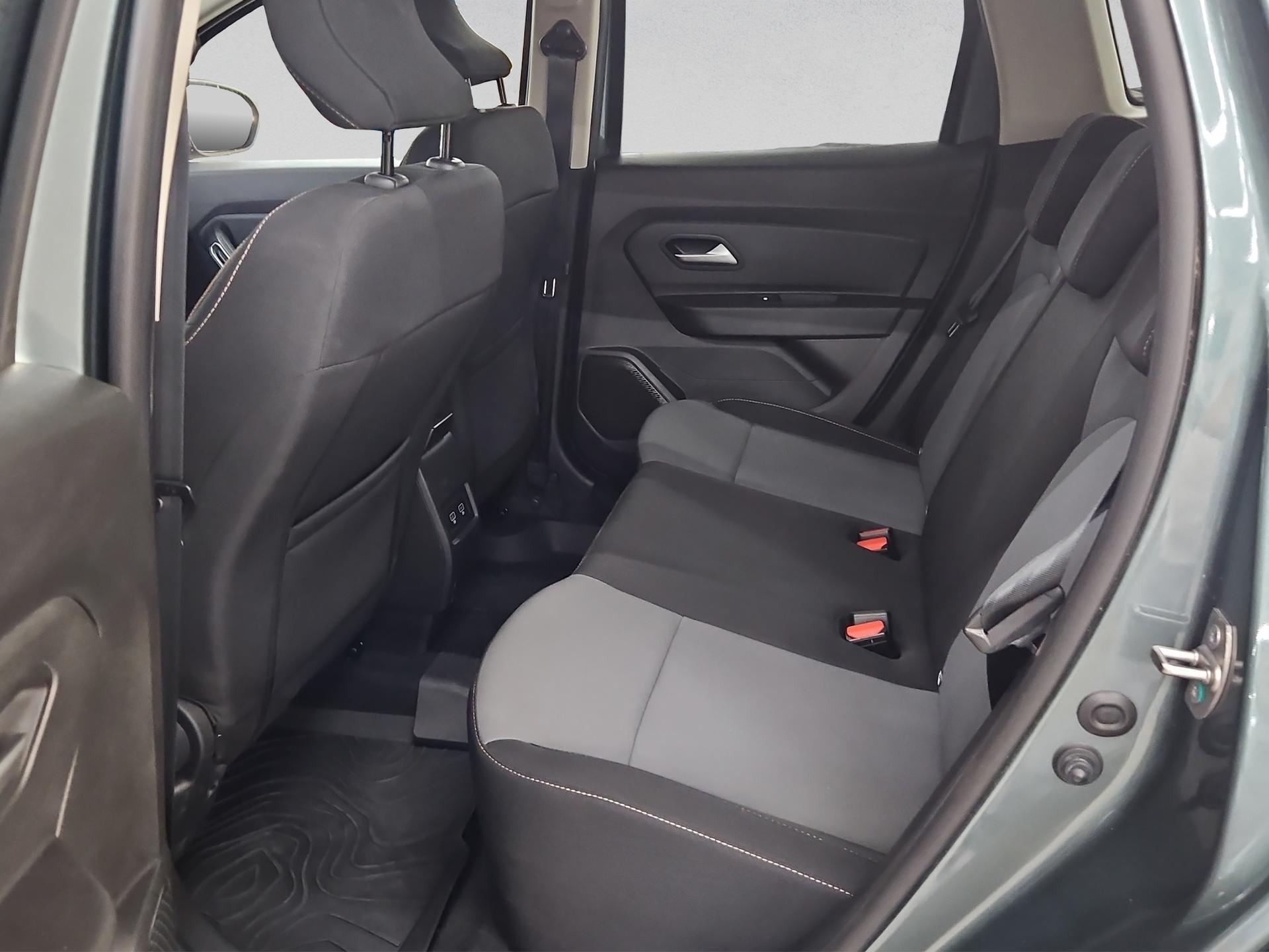DACIA Duster TCe 150 Extreme 4x4-image-14