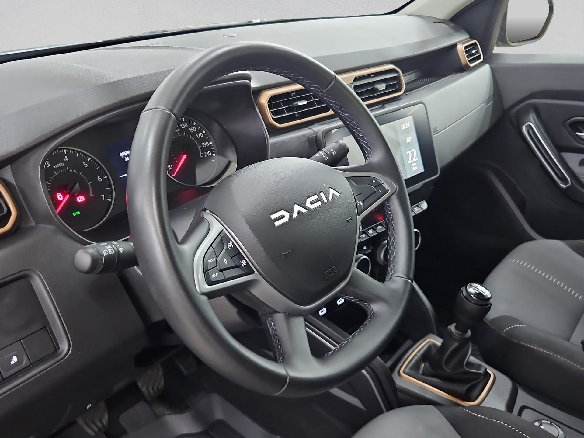 DACIA Duster TCe 150 Extreme 4x4-image-9