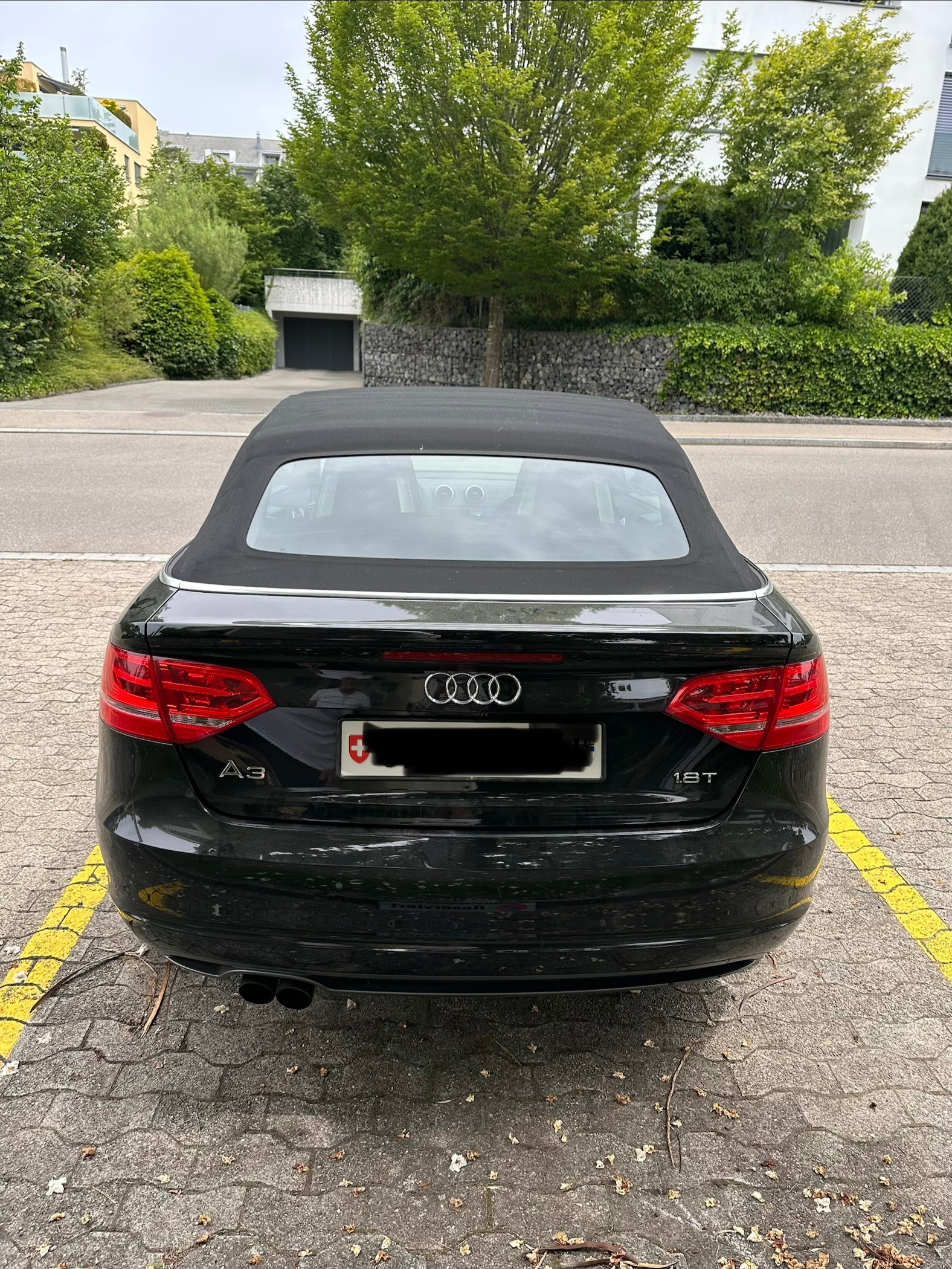 AUDI 1.8 16V T FSI Attraction S-Tr-image-2