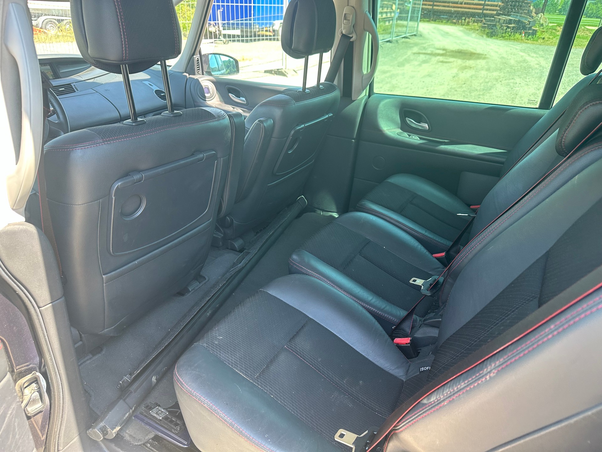 RENAULT Espace 2.0 dCi Dynamique Automatic-image-11