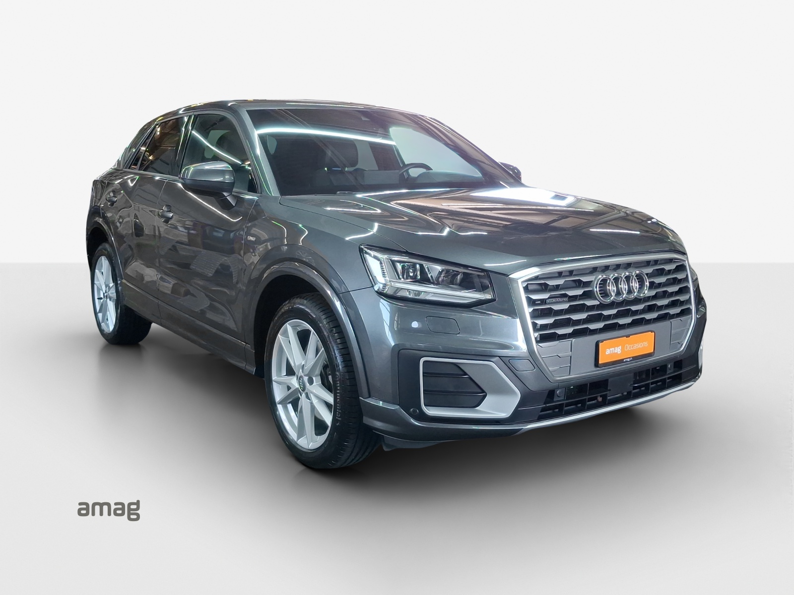 AUDI Q2 2.0 TFSI quattro S-tronic-image-5