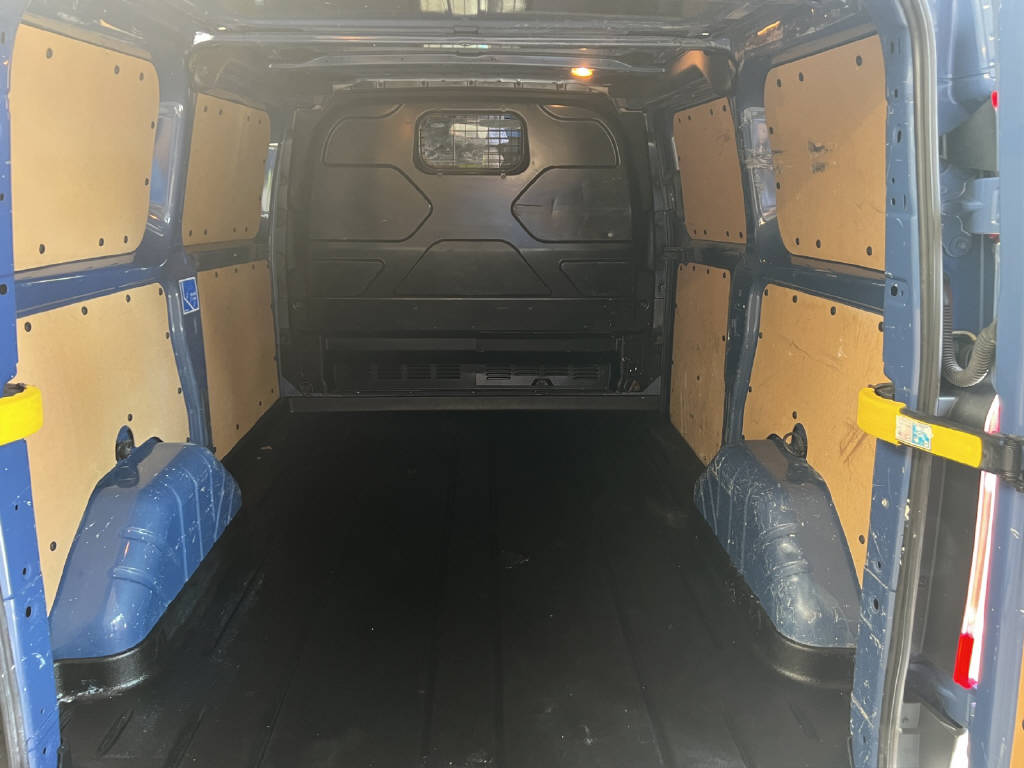 FORD Transit Custom Van 270 L1 2.2 TDCi 100 Trend-image-7