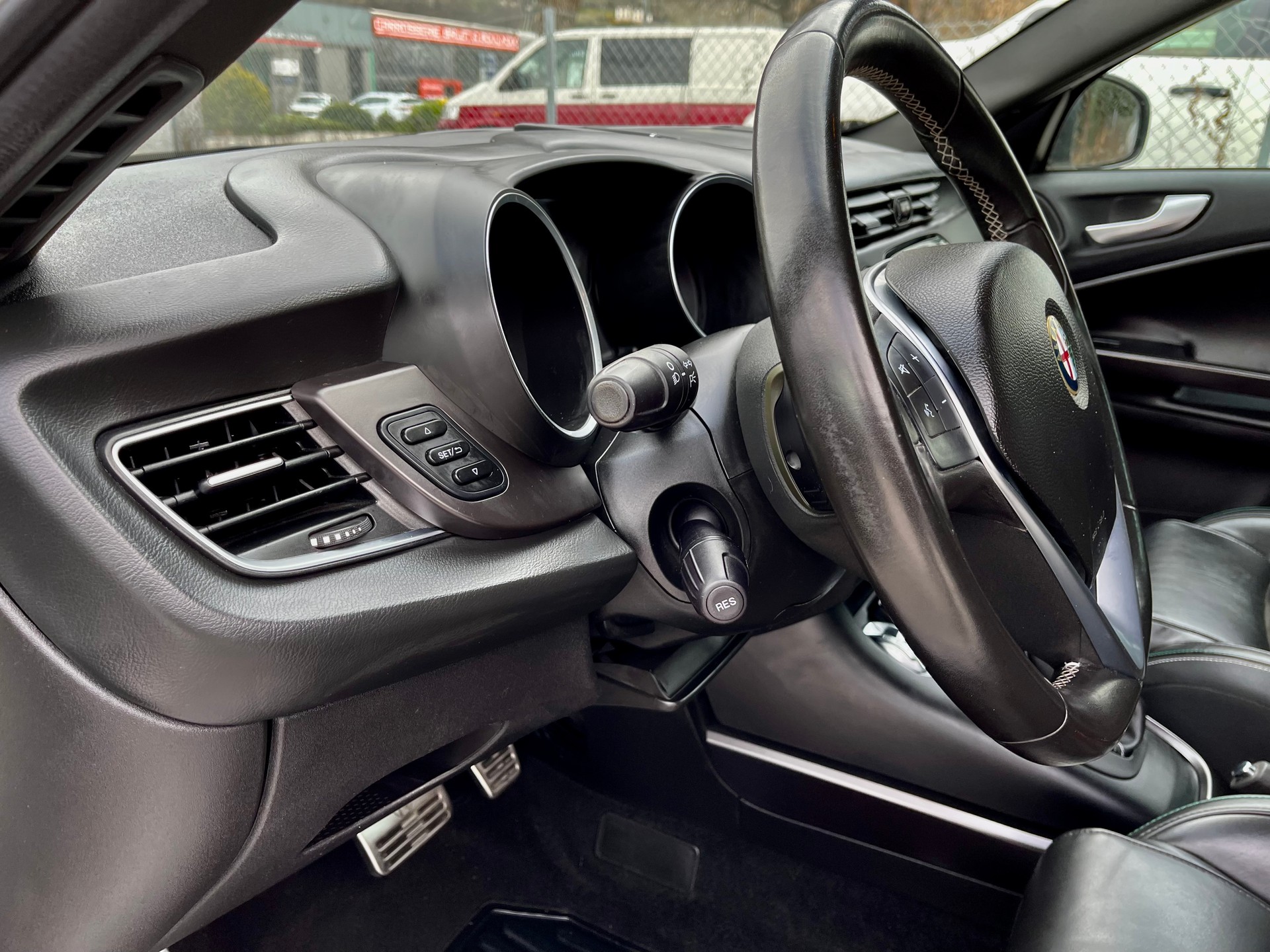 ALFA ROMEO Giulietta 1750 TBi Quadrifoglio Verde TCT-image-20