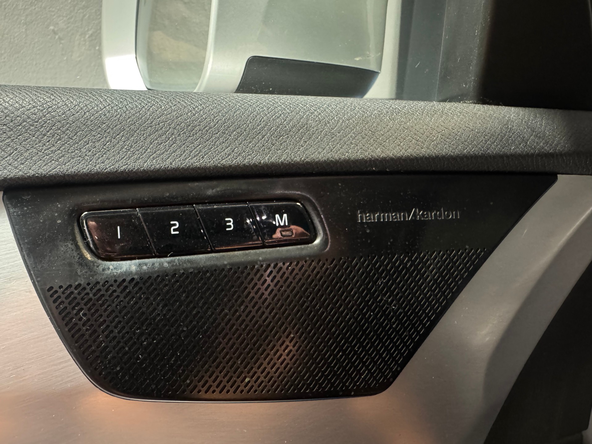 VOLVO XC90 T8 eAWD Inscription Geartronic (40)-image-20