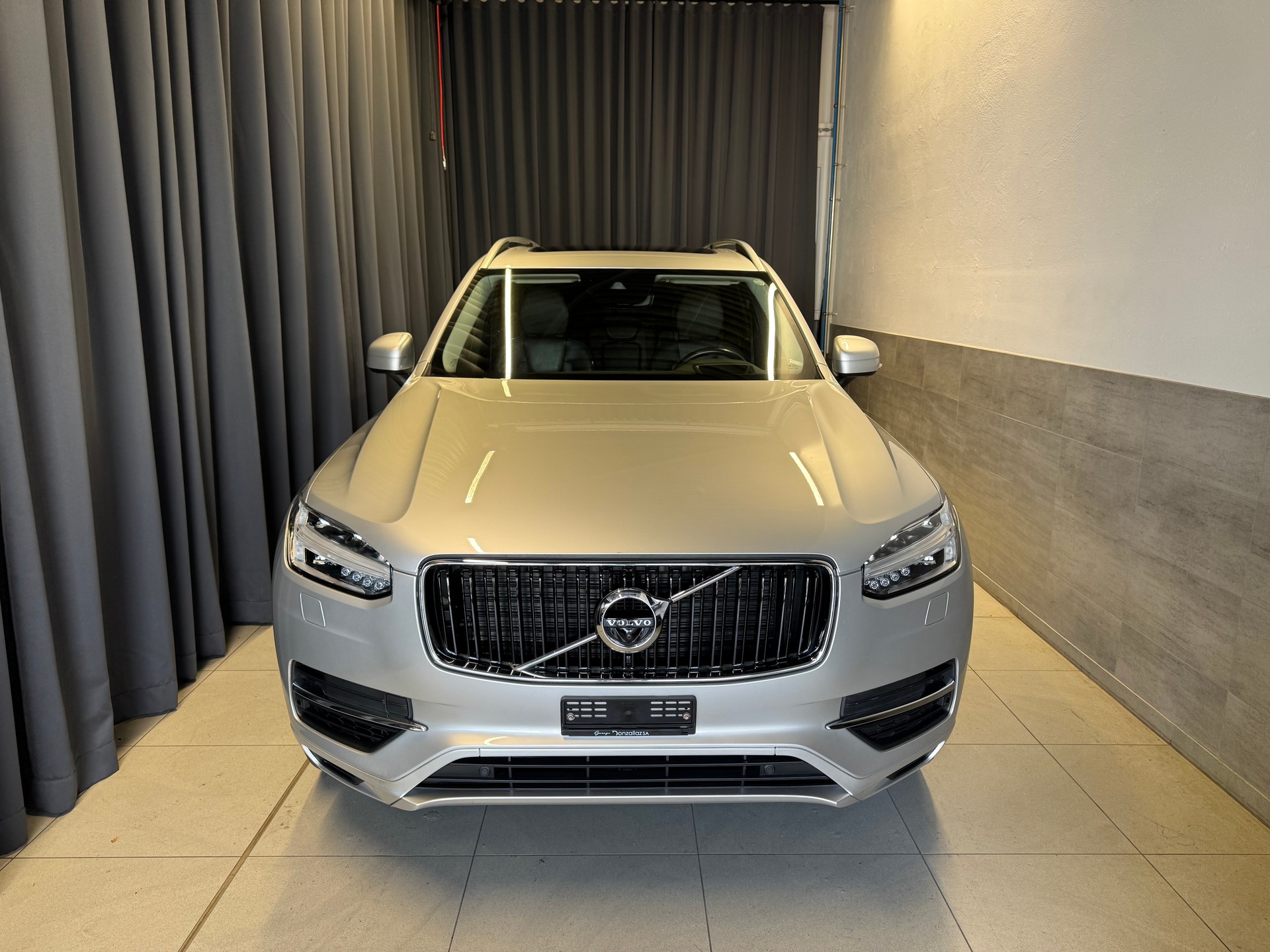 VOLVO XC90 T8 eAWD Inscription Geartronic (40)-image-1