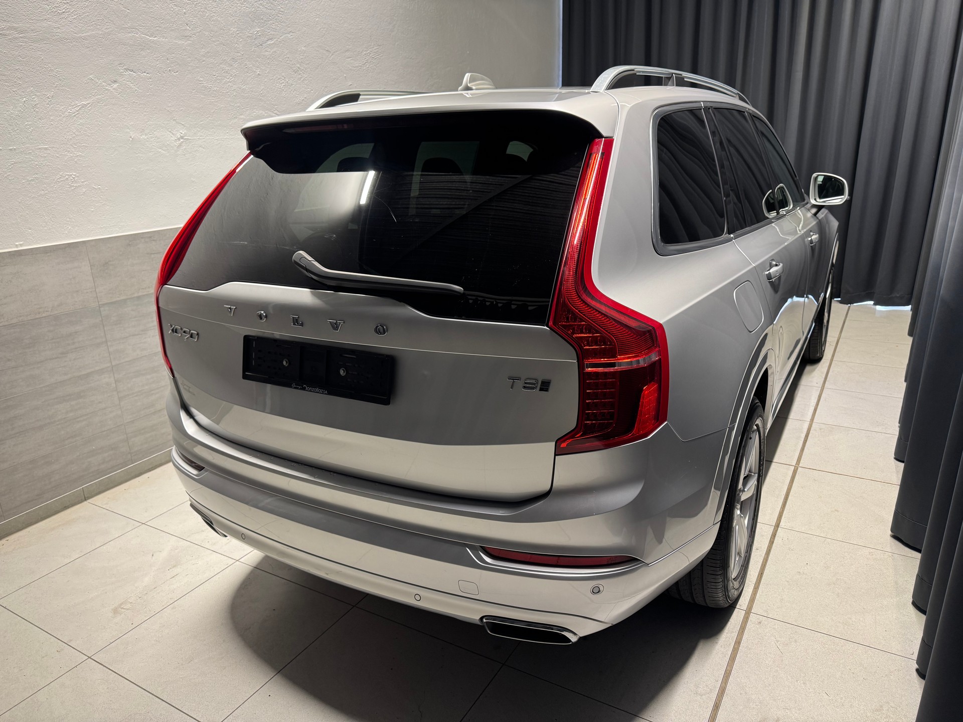 VOLVO XC90 T8 eAWD Inscription Geartronic (40)-image-5