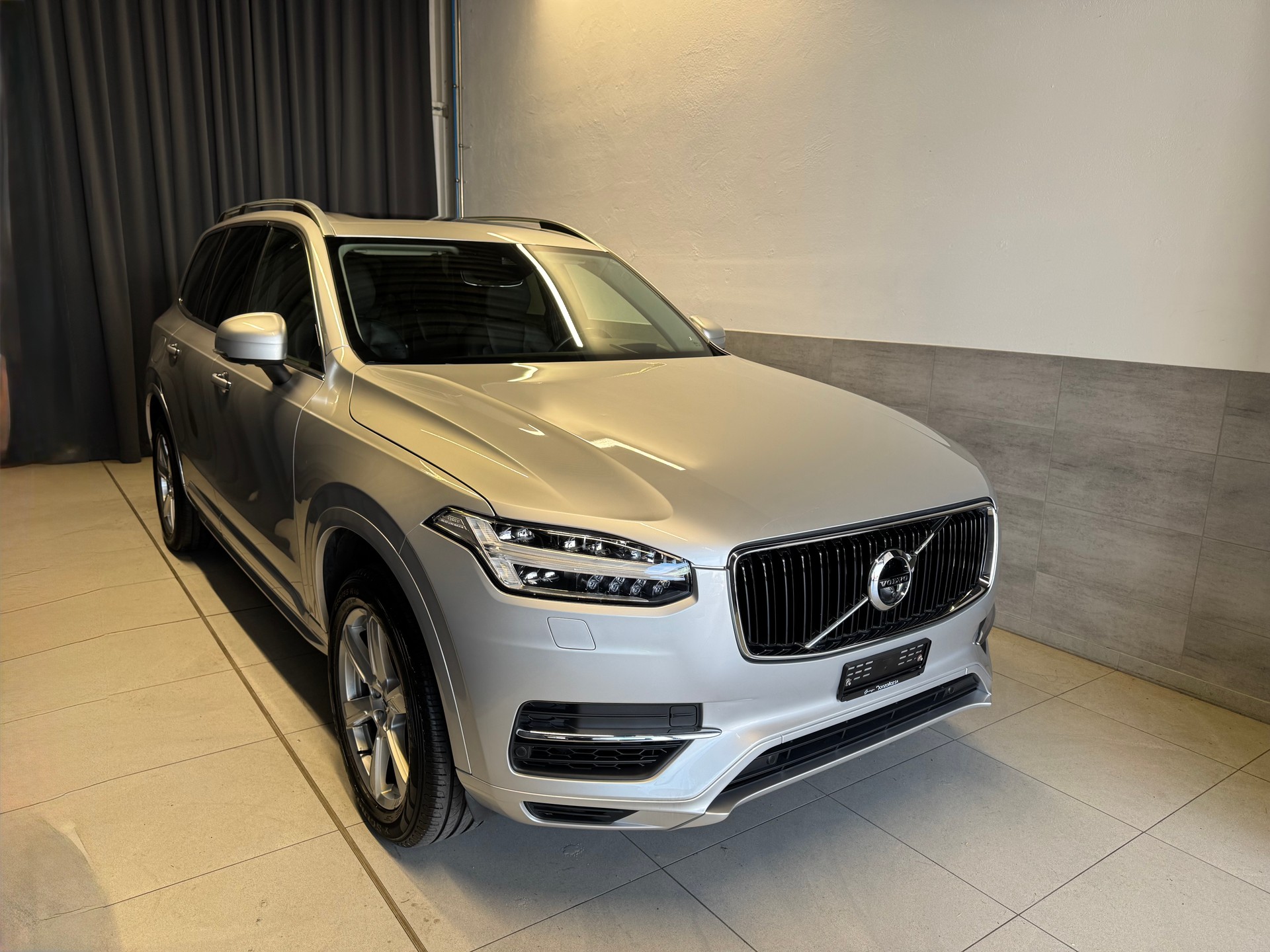 VOLVO XC90 T8 eAWD Inscription Geartronic (40)-image-0