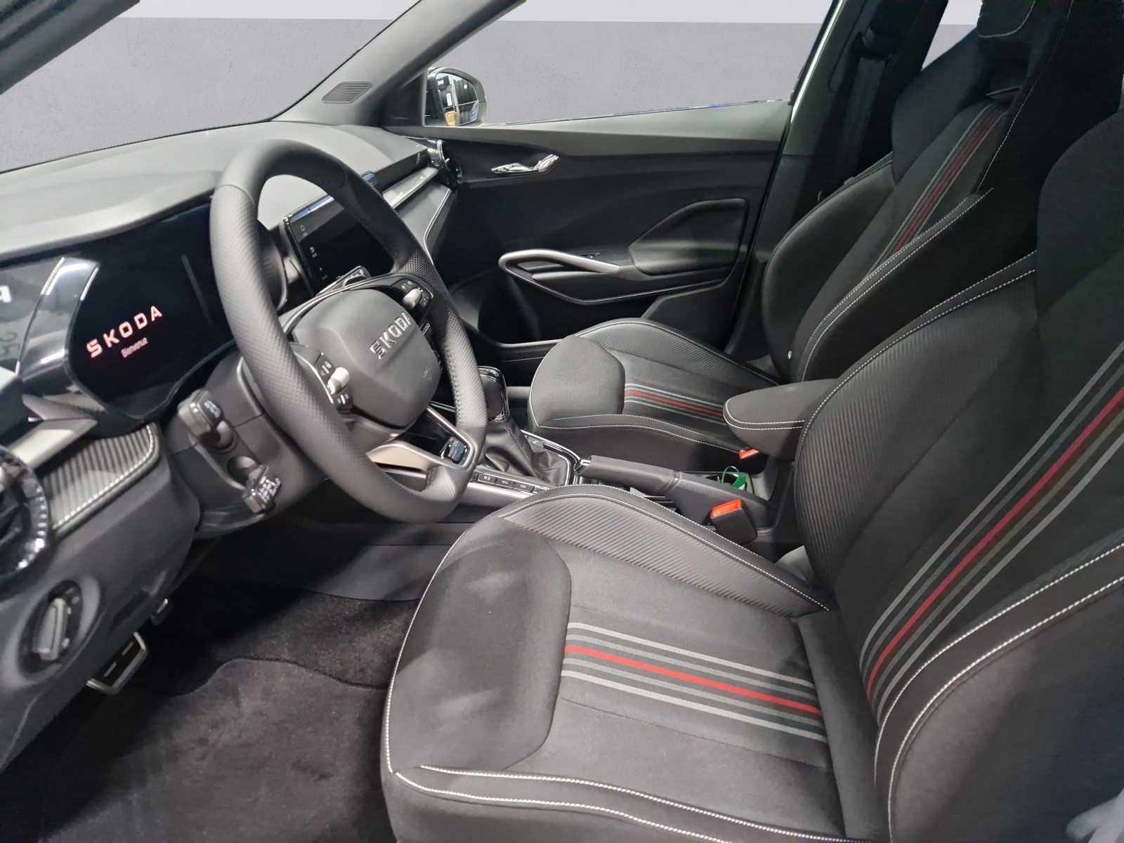 SKODA Fabia 1.5 TSI Motorsport DSG-image-8