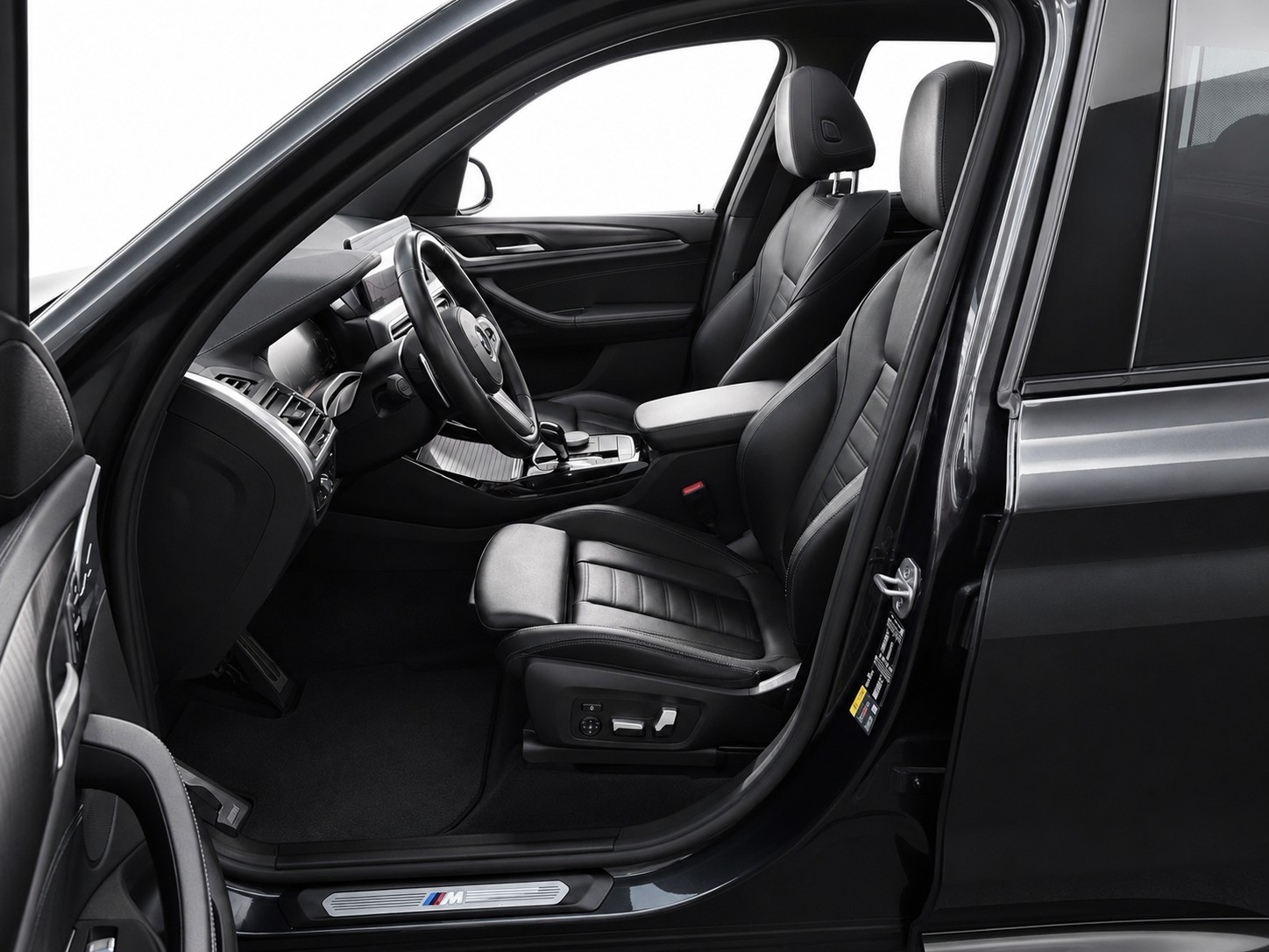 BMW X3 30e xDrive CH FAHRZEUG-image-7