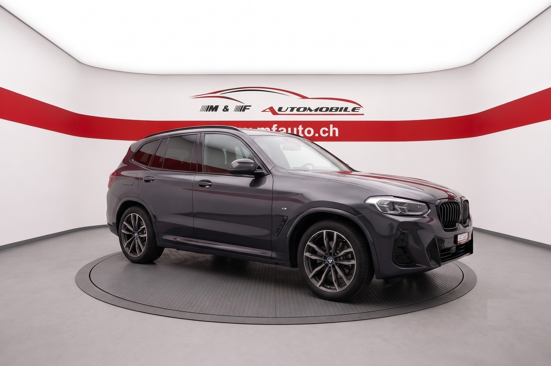 BMW X3 30e xDrive CH FAHRZEUG-image-2