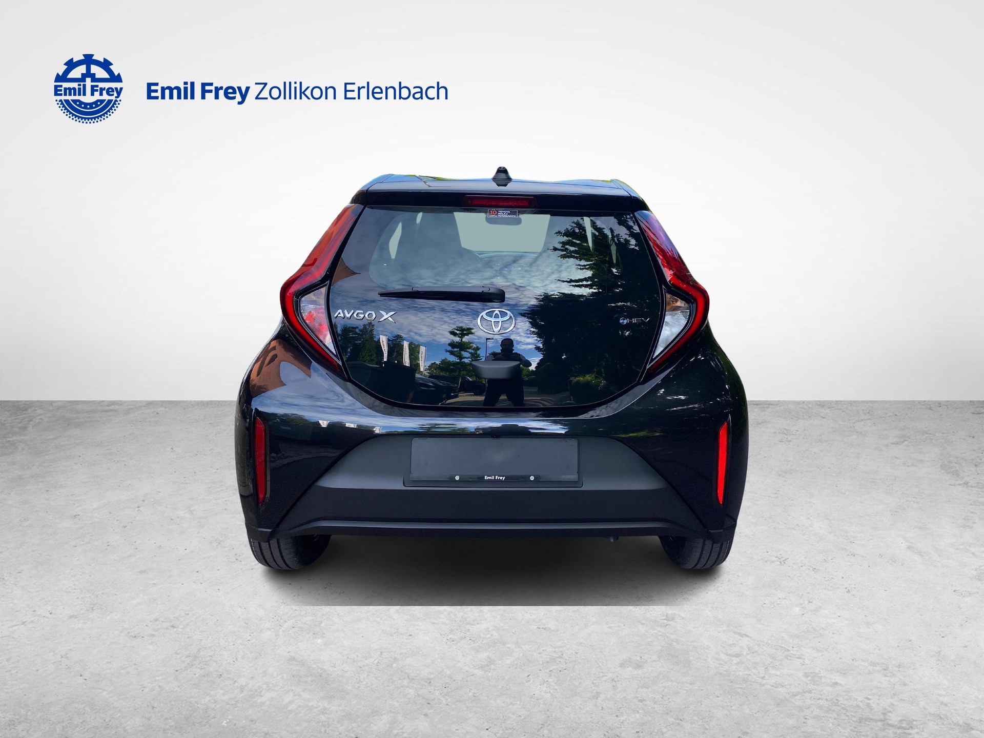 TOYOTA Aygo X 1.5 VVT-i HSD Comfort-image-3