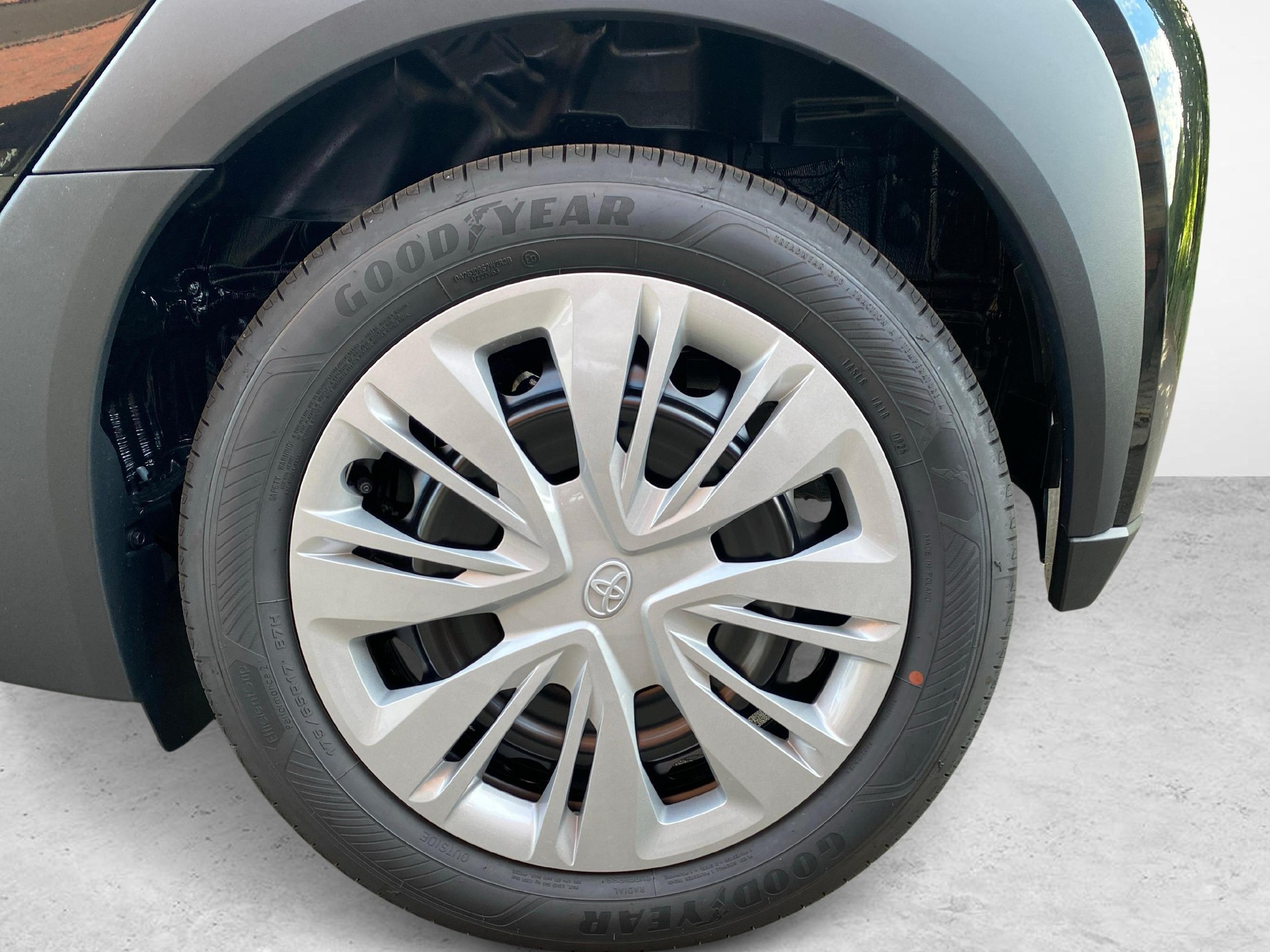 TOYOTA Aygo X 1.5 VVT-i HSD Comfort-image-12