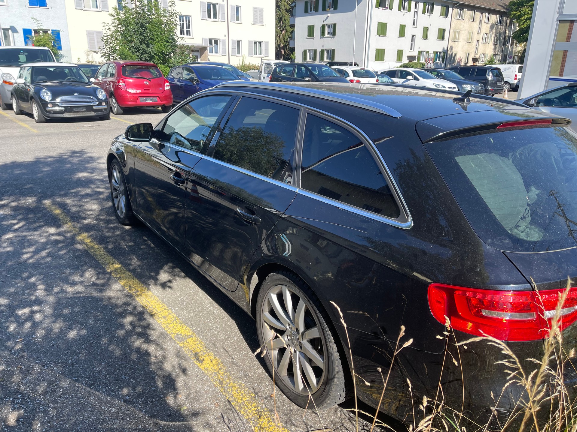 AUDI A4 Avant 3.0 TDI quattro S-tronic-image-2