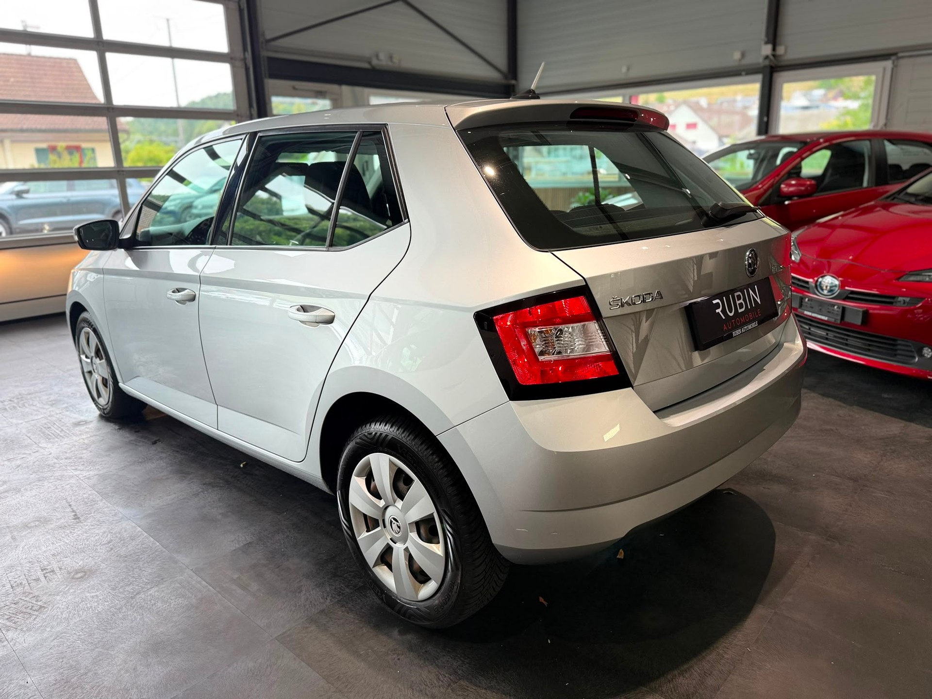 SKODA Fabia 1.4 TDI Ambition-image-1