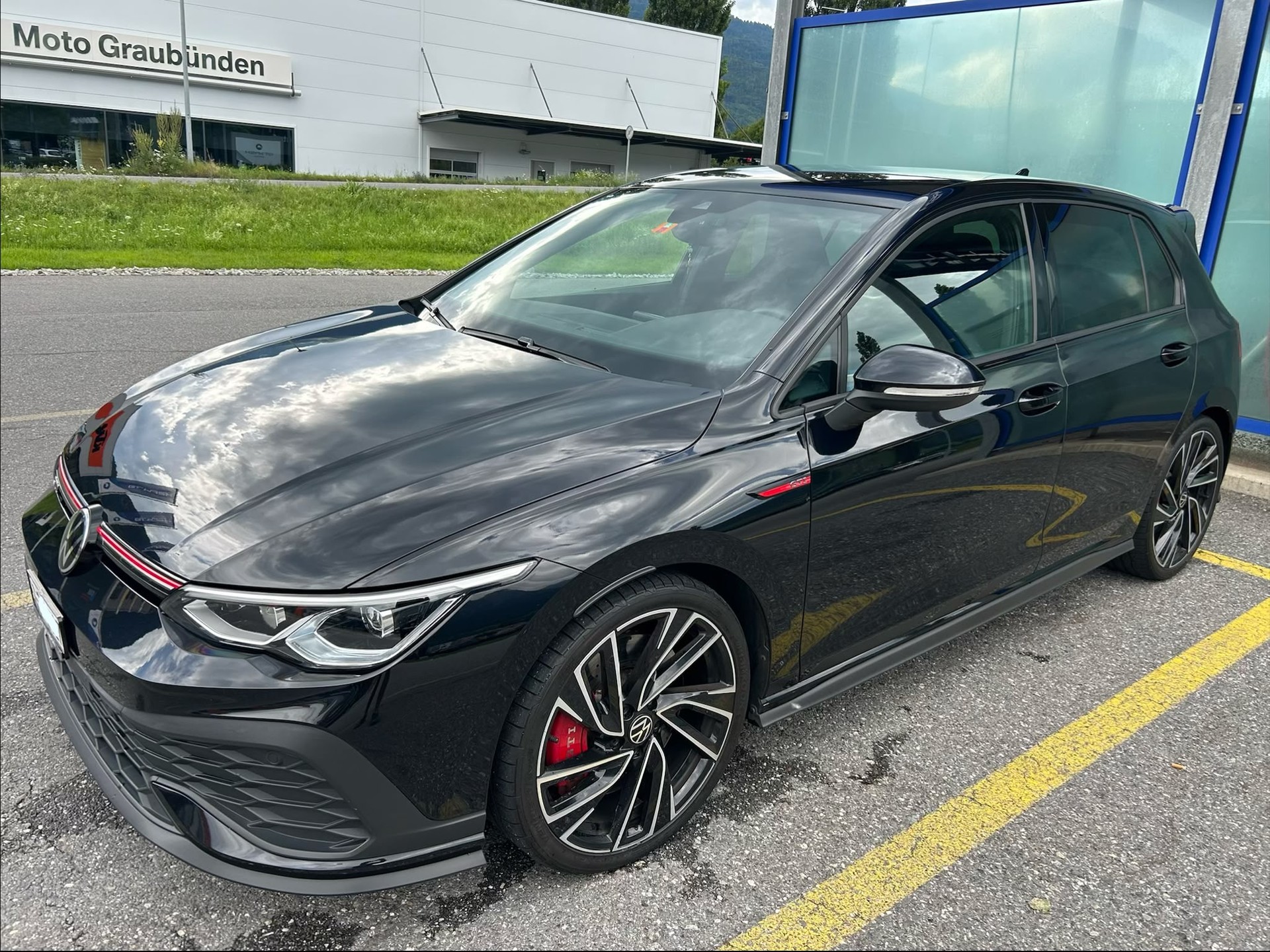 VW 2.0TSI 8 GTI-image-4