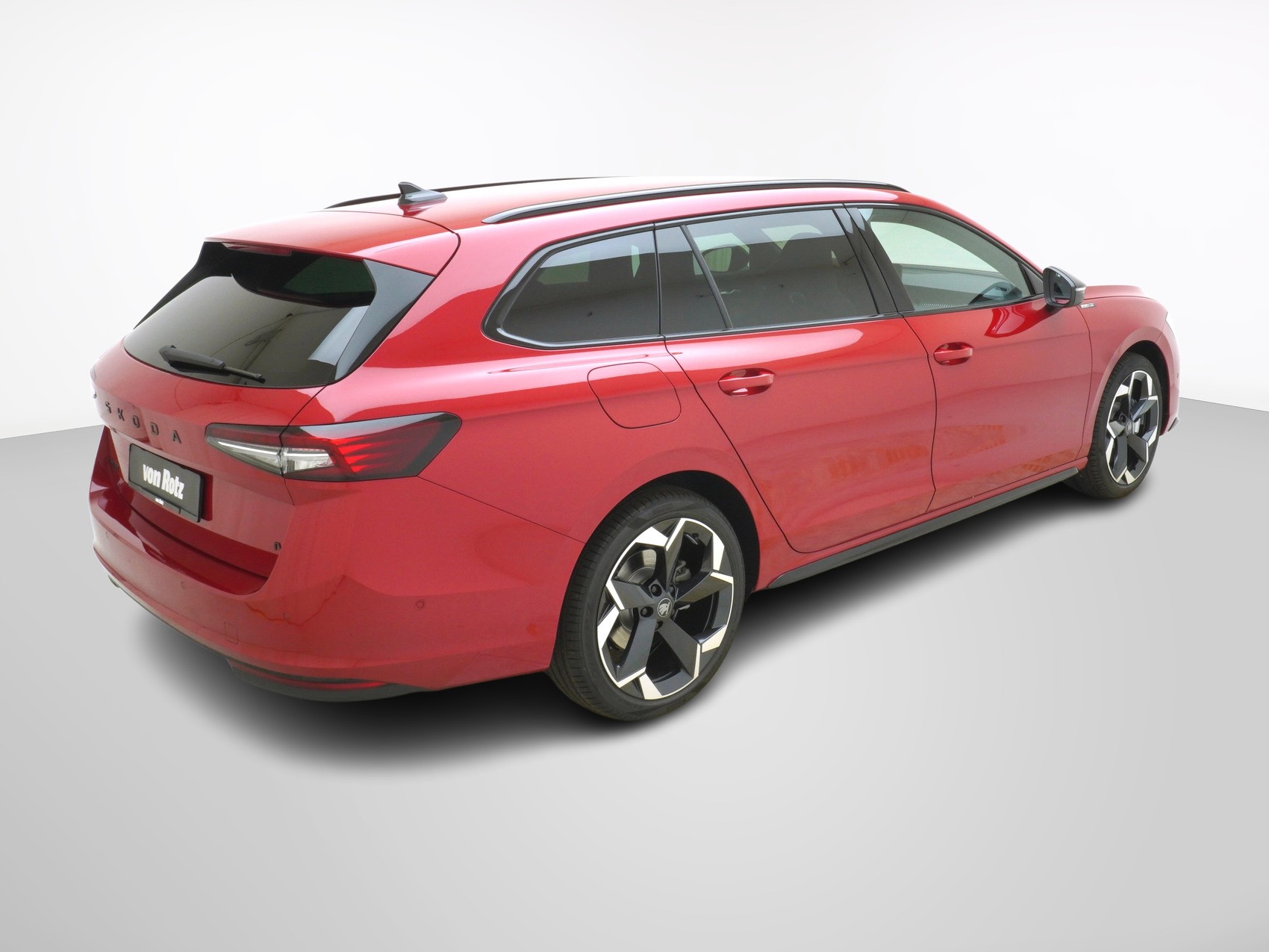 SKODA Superb 1.5 TSI Plug-in-Hybrid Sportline DSG-image-5