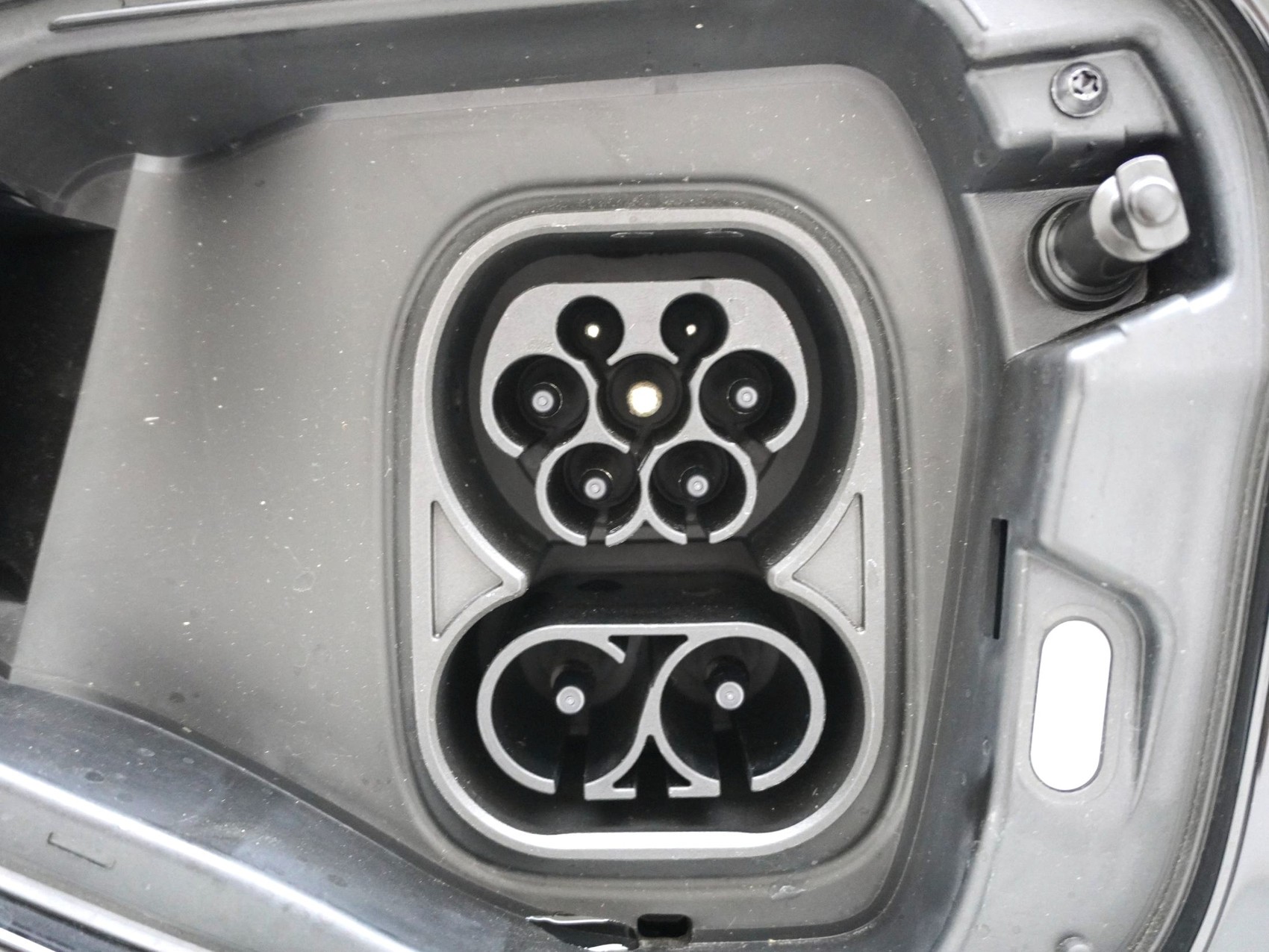 SKODA Superb 1.5 TSI Plug-in-Hybrid Sportline DSG-image-24