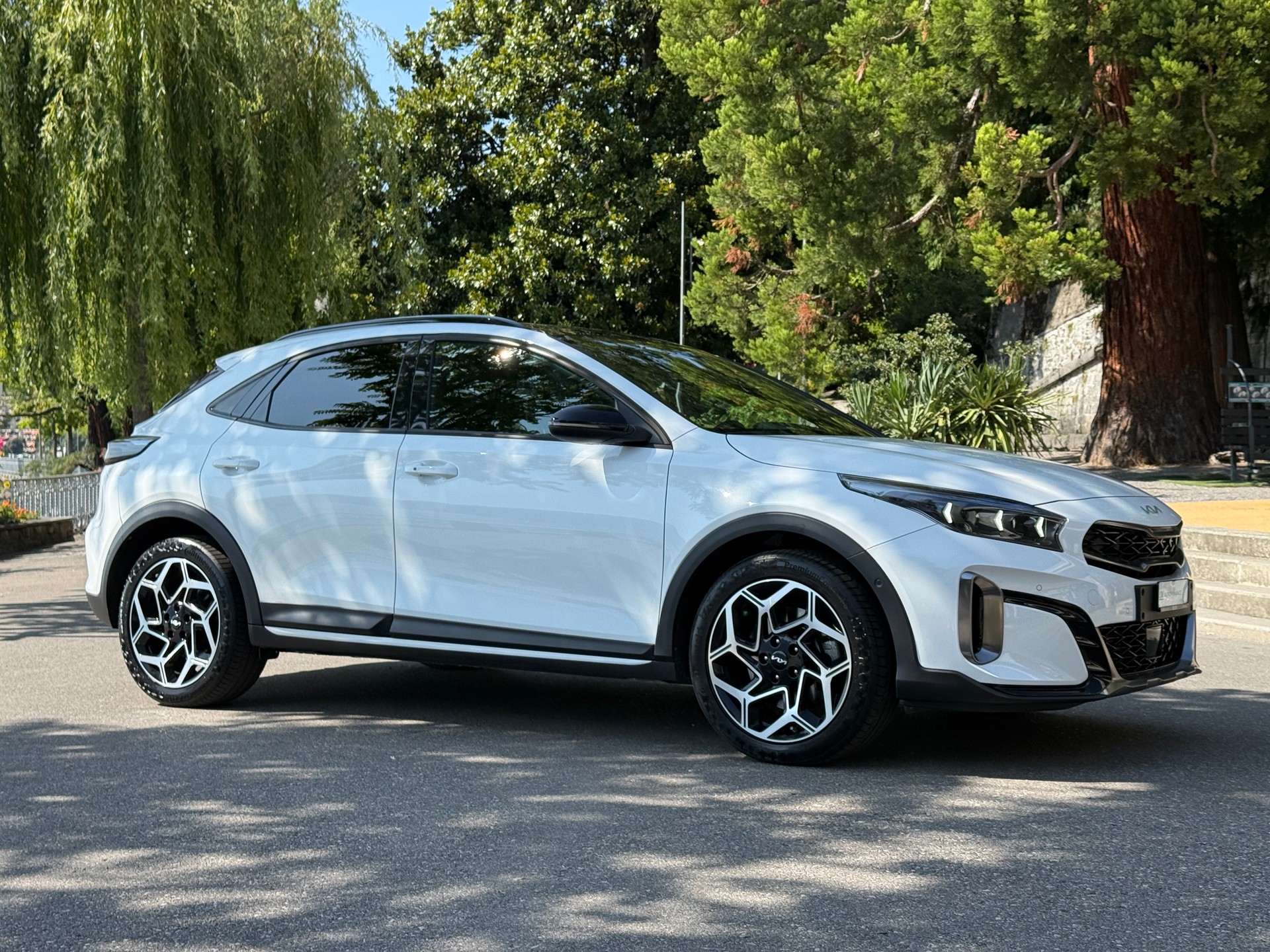 KIA XCeed 1.6 T-GDi GT-Line DCT-showroom-element-3