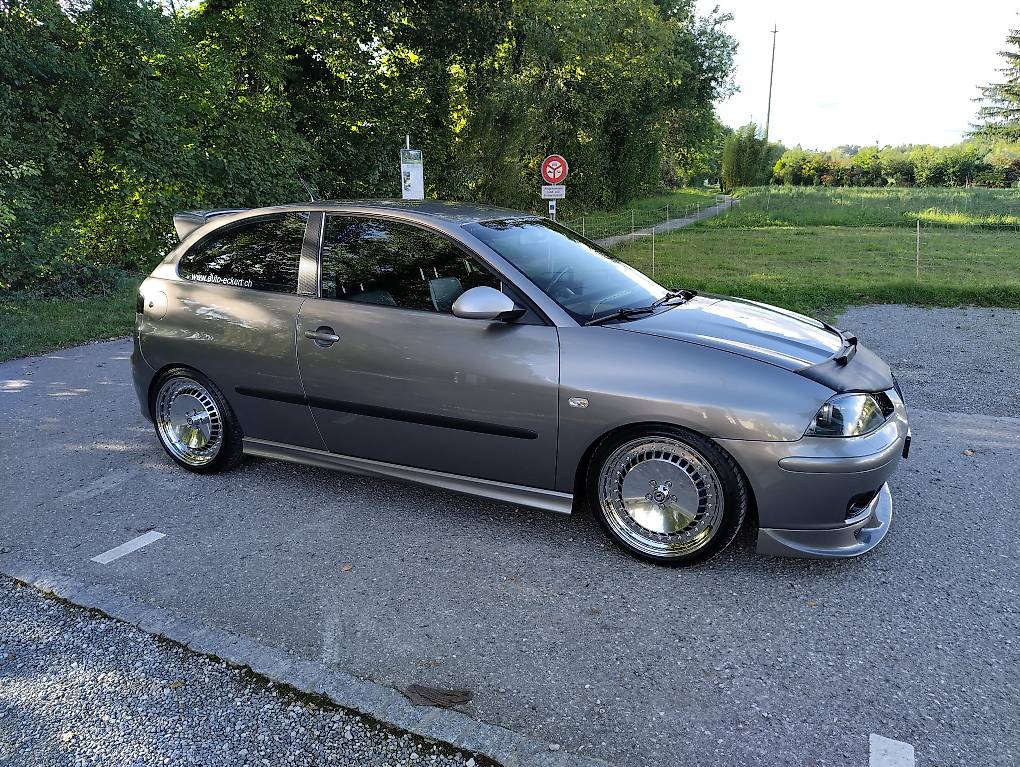 SEAT IBIZA-image-2