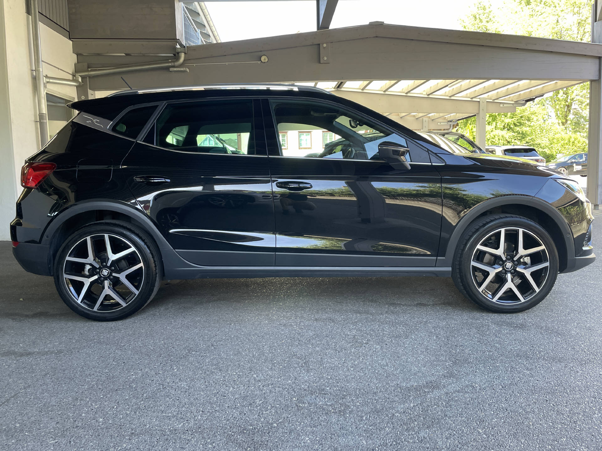 SEAT Arona 1.5 TSI FR DSG-image-6
