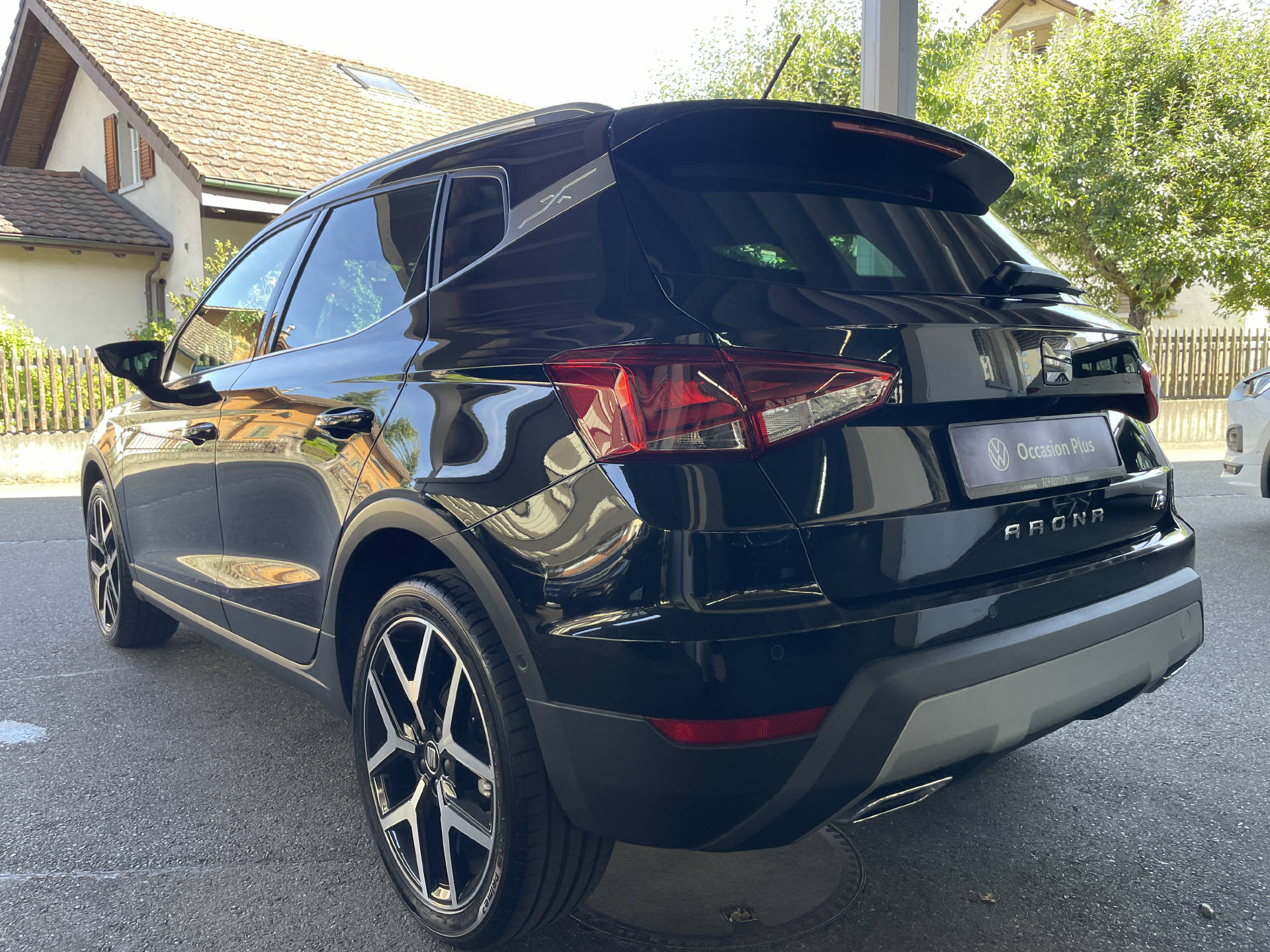 SEAT Arona 1.5 TSI FR DSG-image-3