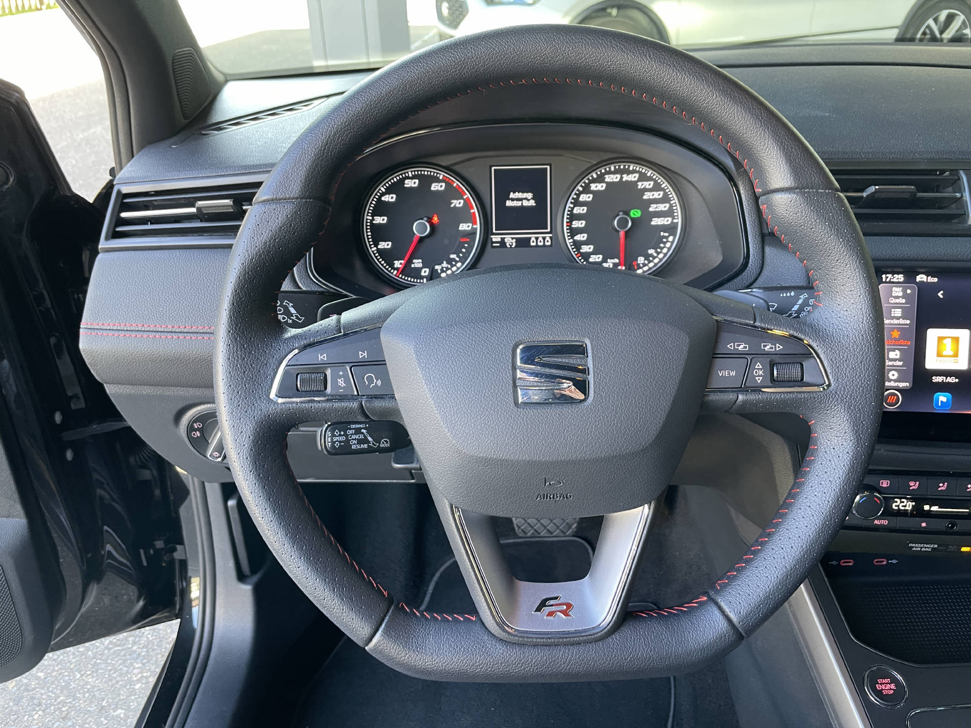 SEAT Arona 1.5 TSI FR DSG-image-10