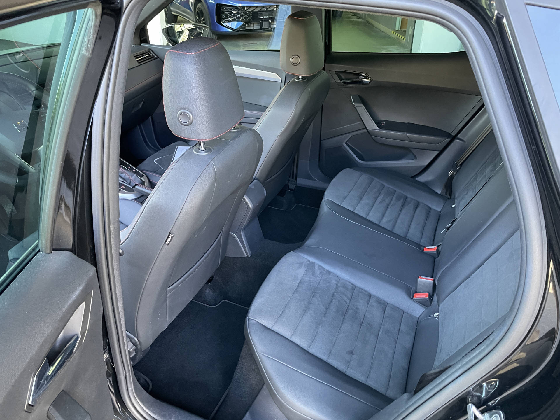 SEAT Arona 1.5 TSI FR DSG-image-18