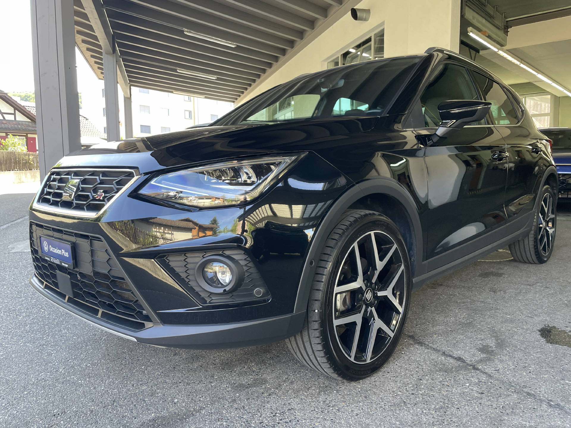 SEAT Arona 1.5 TSI FR DSG-image-0